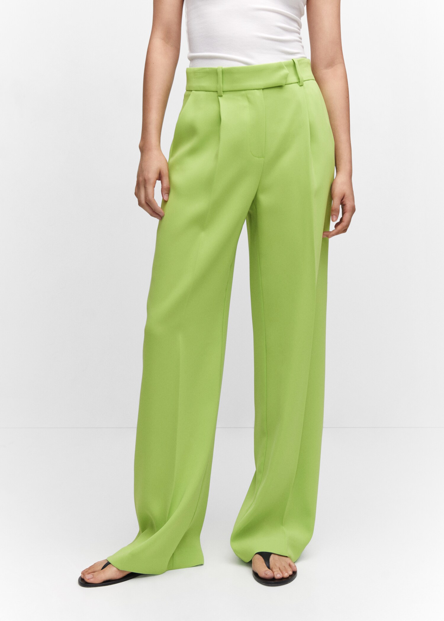Pantalón pinzas wideleg - Plano medio