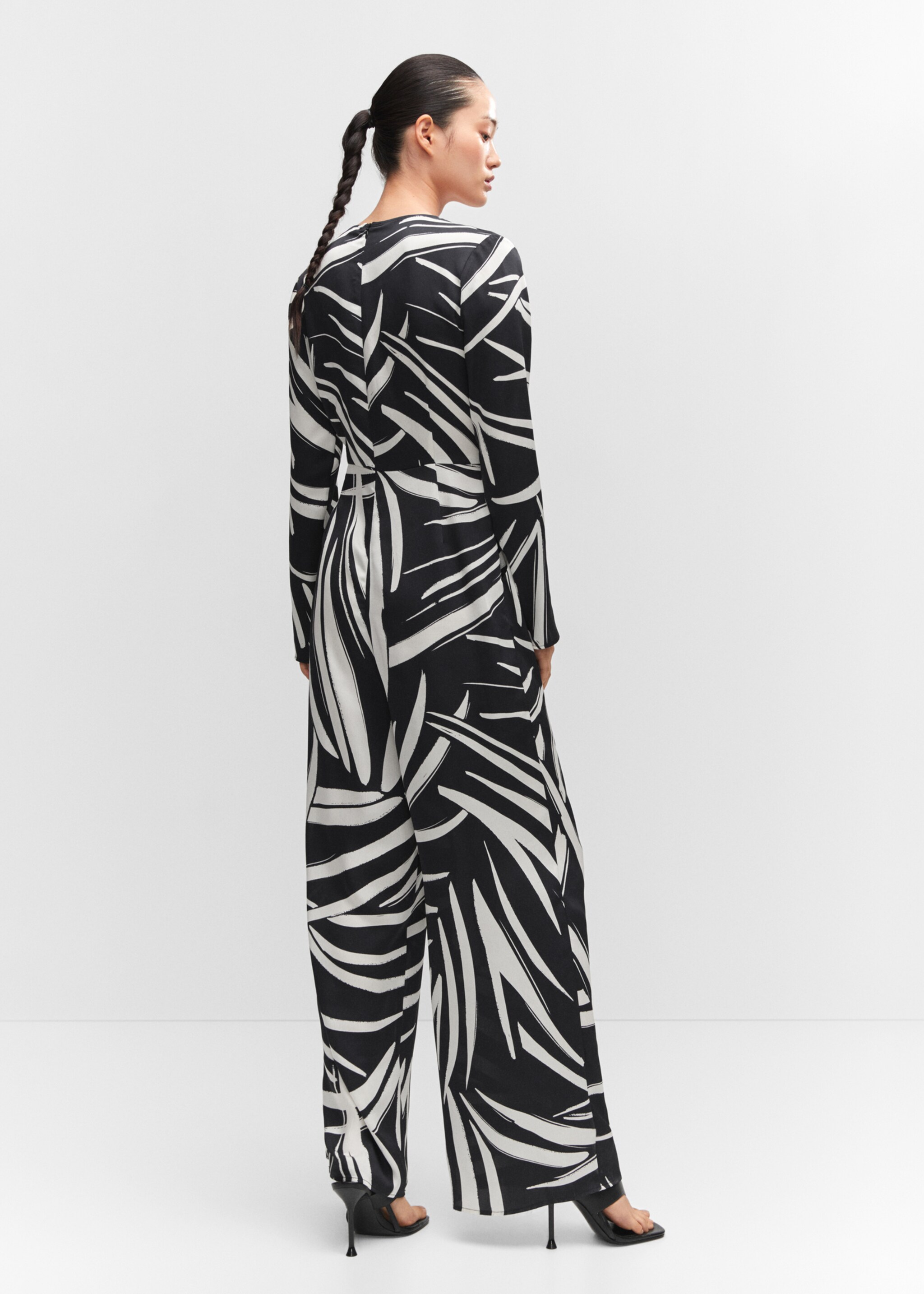 Printed wrap jumpsuit - Reverse of the article, Black. Ref: 57063804-00.