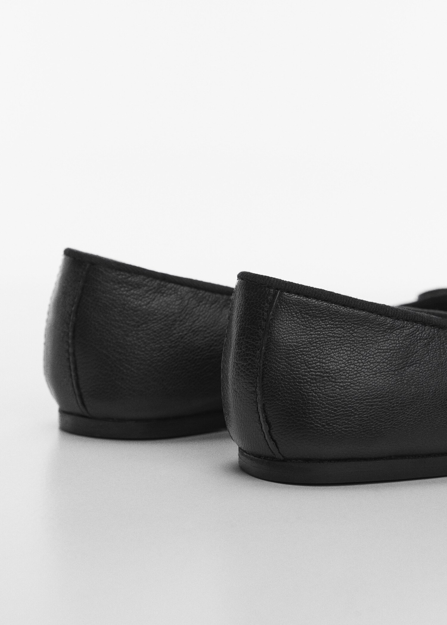 Leder-Ballerinas mit Schleife - Detail des Artikels 1