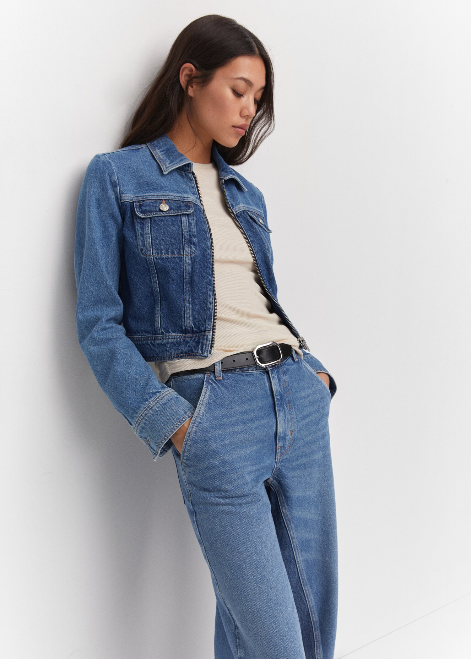 Blouson en jean contrasté - Détail de l'article 2