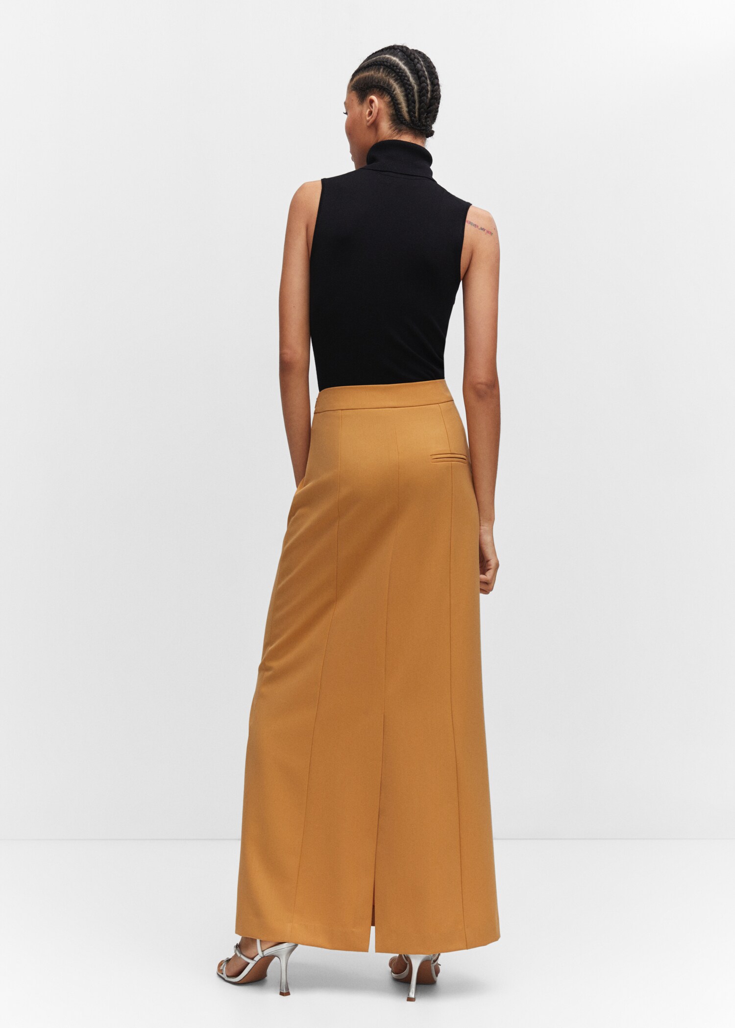 Flowy long skirt - Reverse of the article