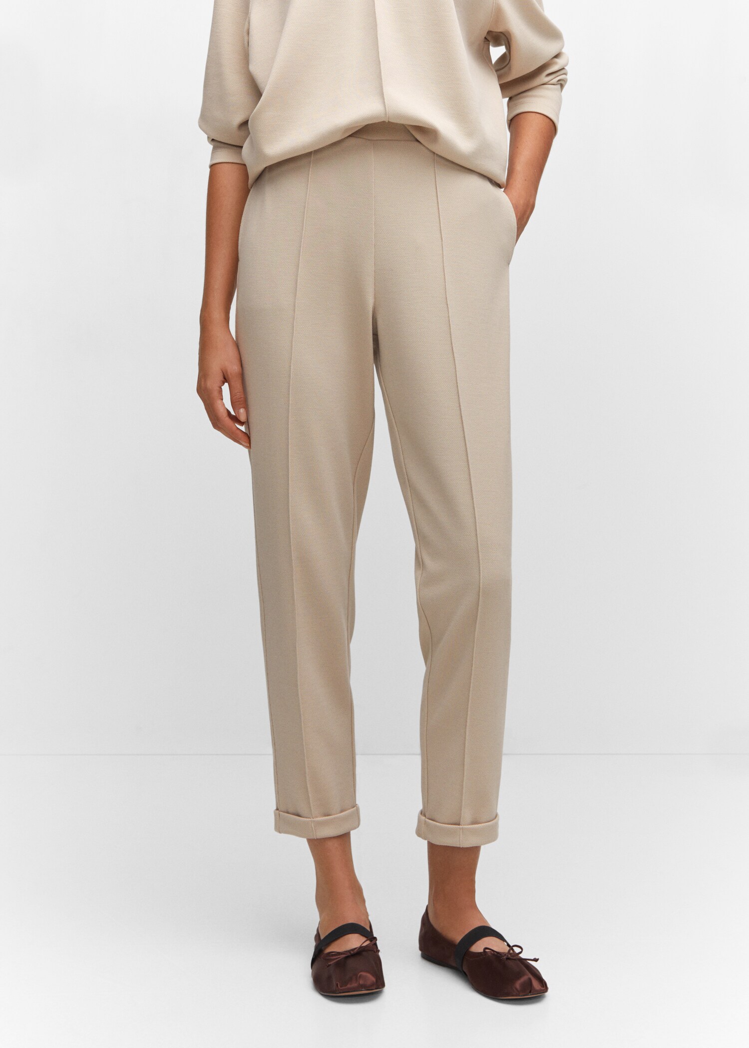 Jogger trousers with seam detail - Medium plane