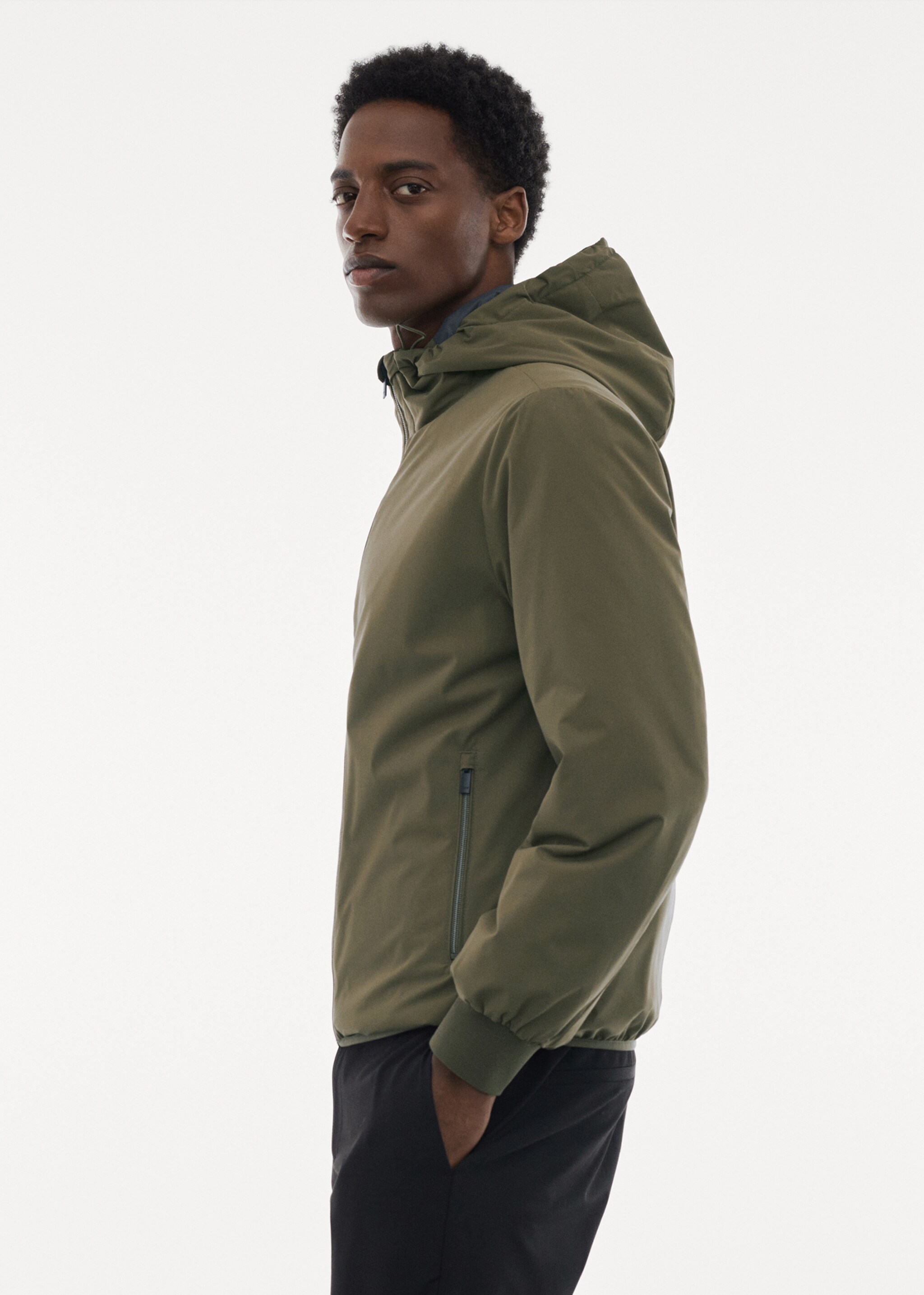 Water-repellent hooded quilted jacket - Details of the article 2, Khaki. Ref: 57064756-00.