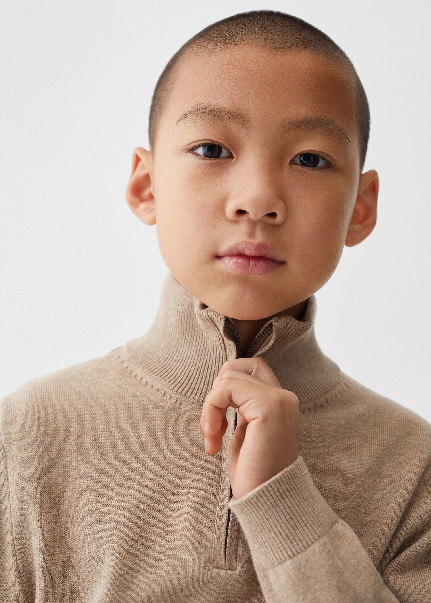 Zip neck jumper - Details of the article 1