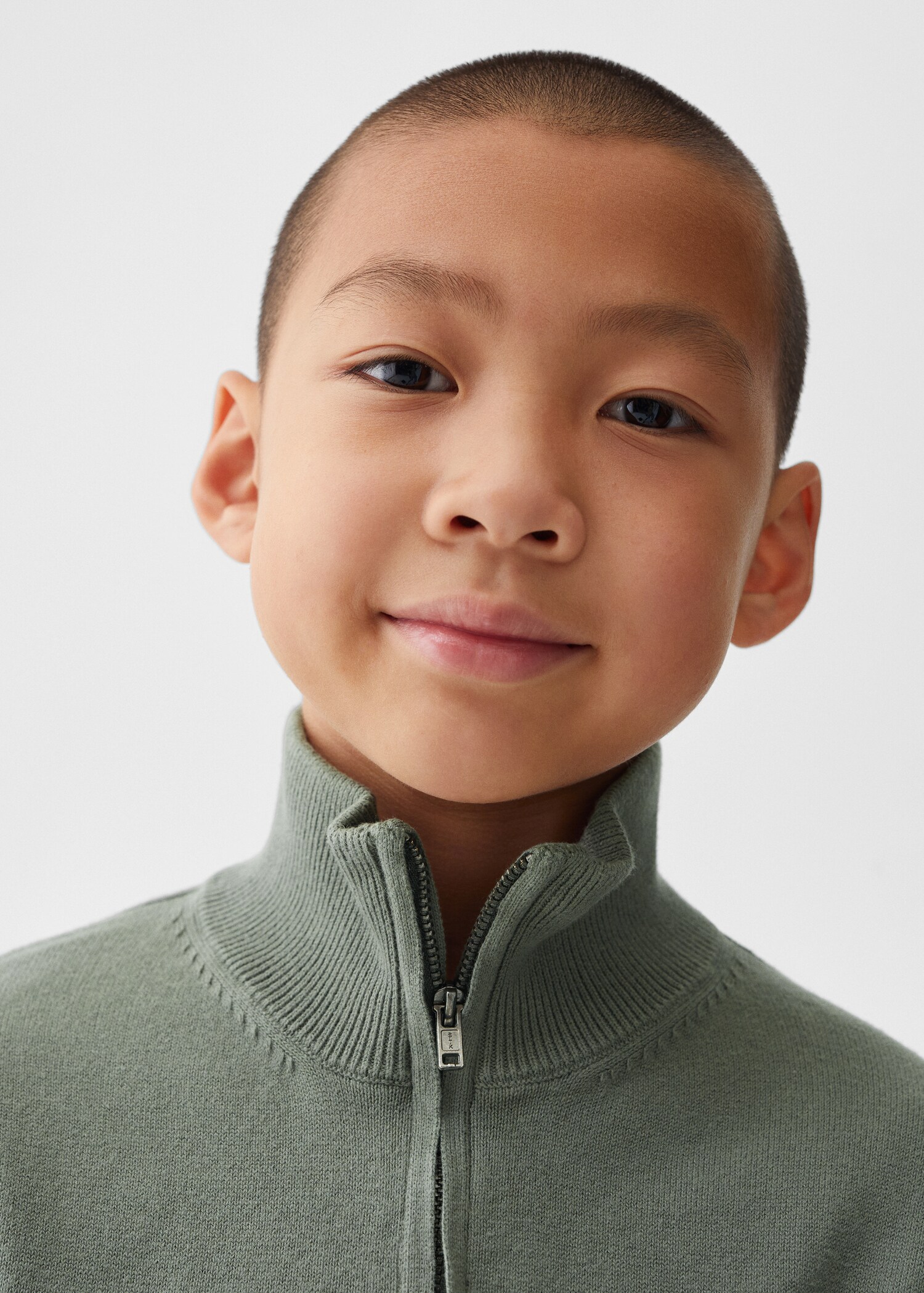Zip neck jumper - Details of the article 1