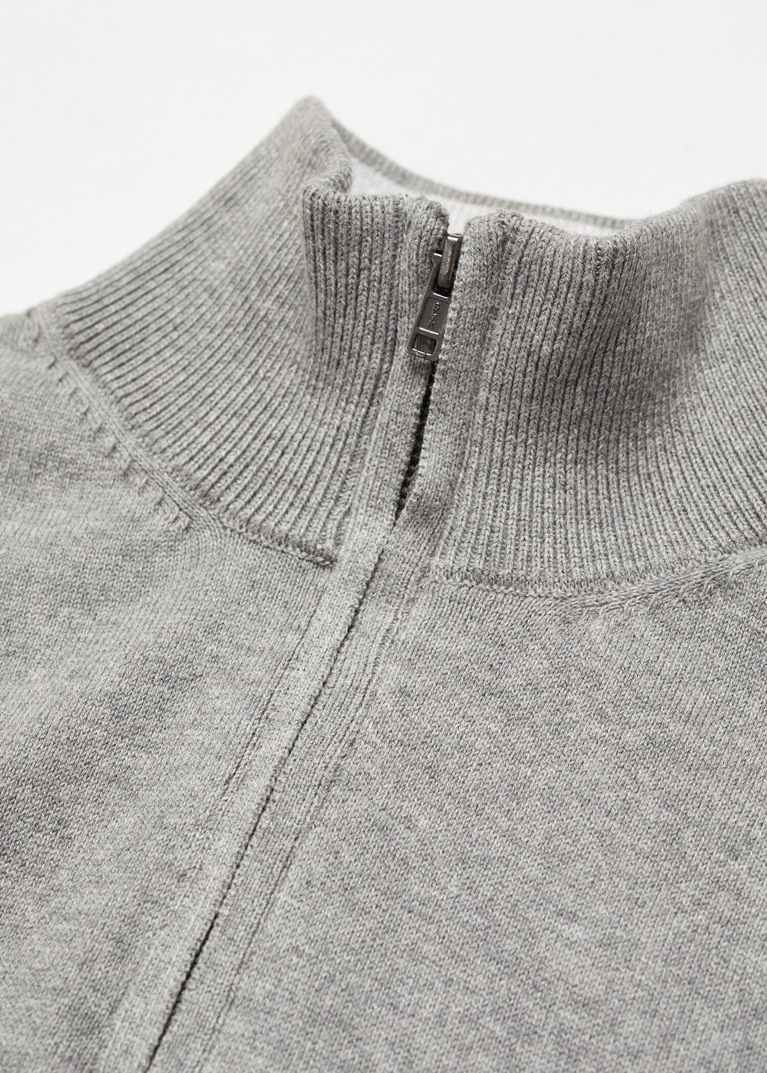 Pullover mit Zip-Kragen - Detail des Artikels 8