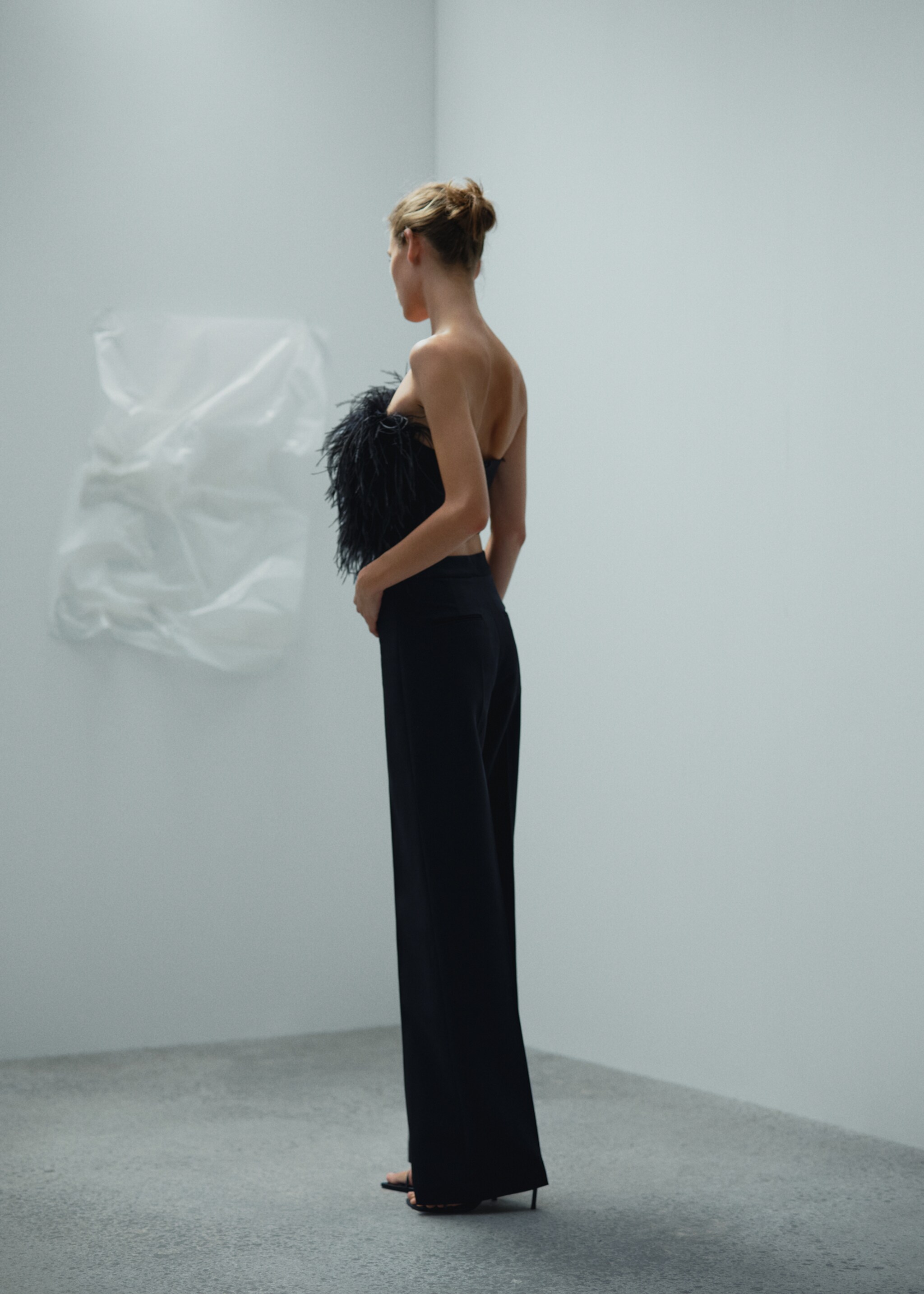 Bandeau-Top mit Federbesatz - Detail des Artikels 6