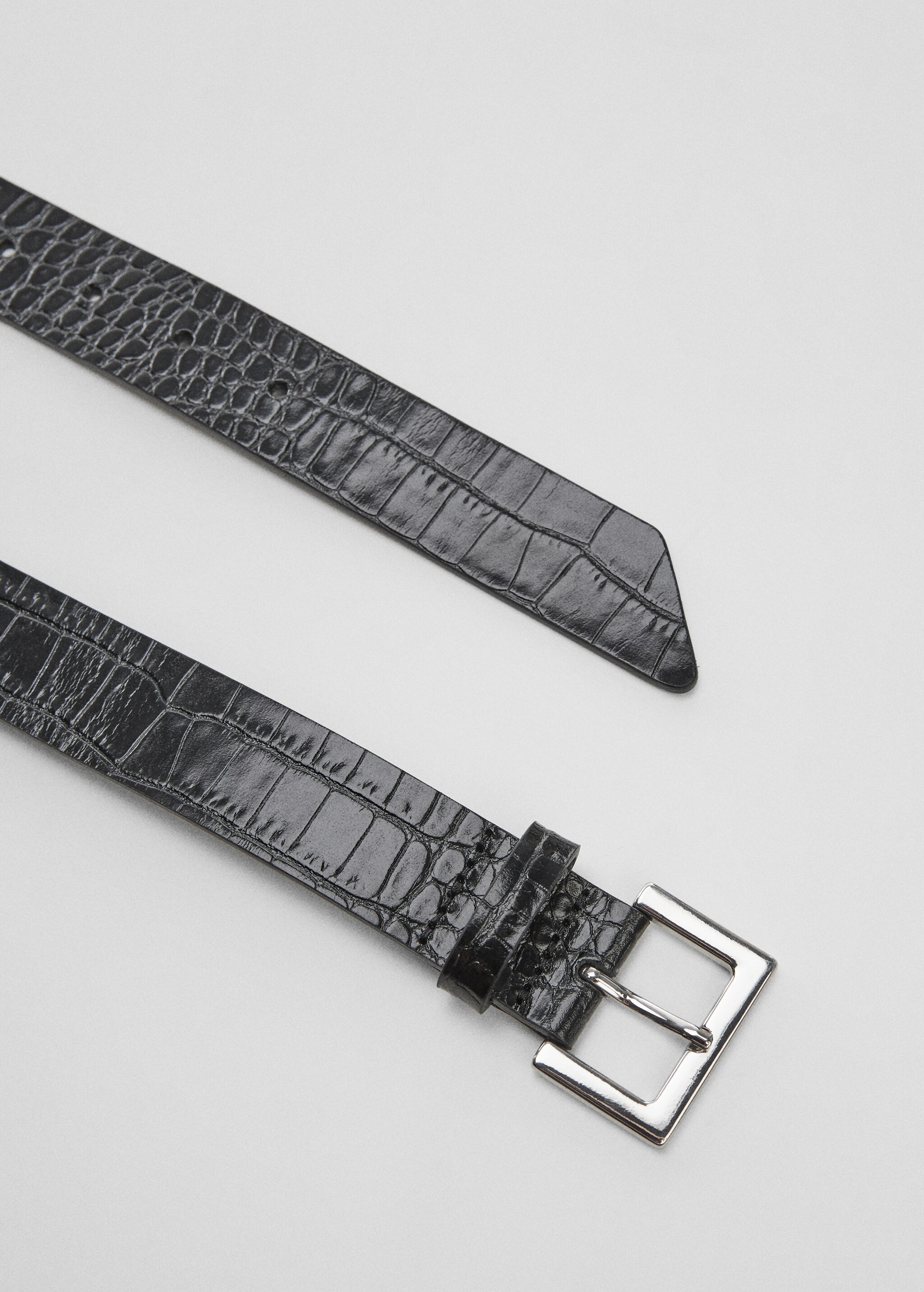 Croc-effect leather belt - Details of the article 1