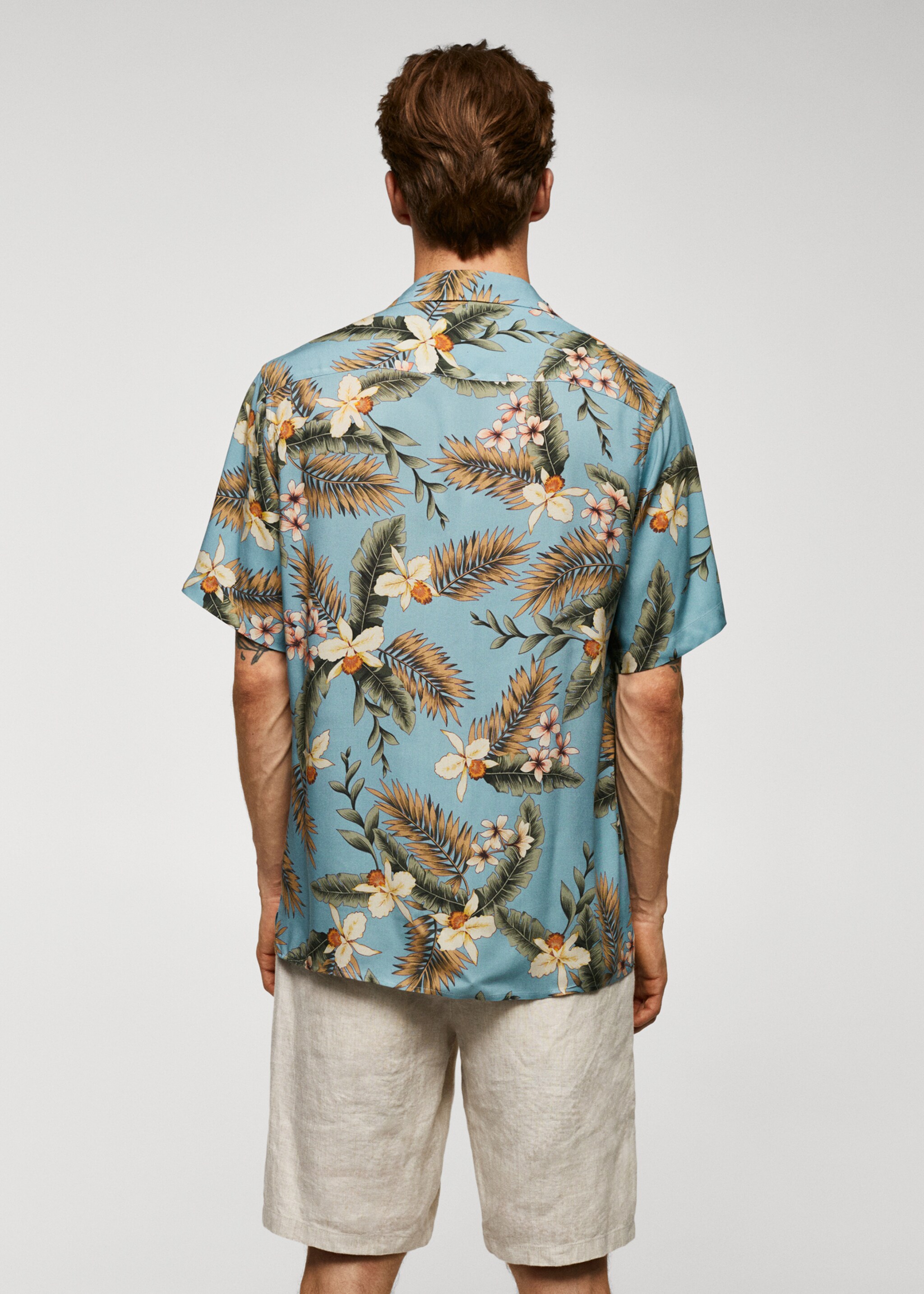 Camisa regular fit estampado hawaiano - Reverso del artículo, Azul celeste. Ref: 57065800-00.