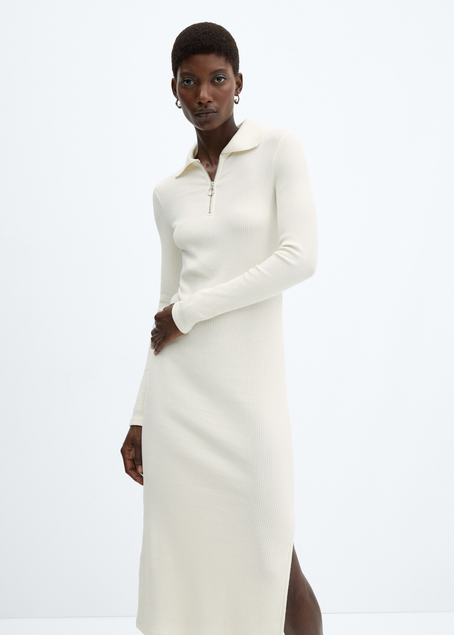 Zipped neckline dress - Medium plane
