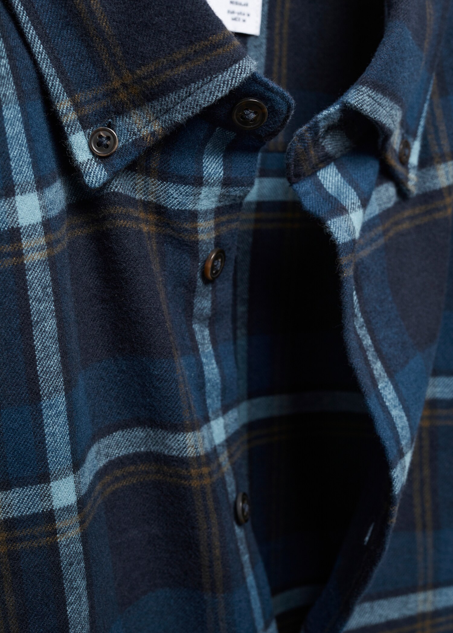 Camisa regular fit de flanela aos quadrados - Pormenor do artigo 8
