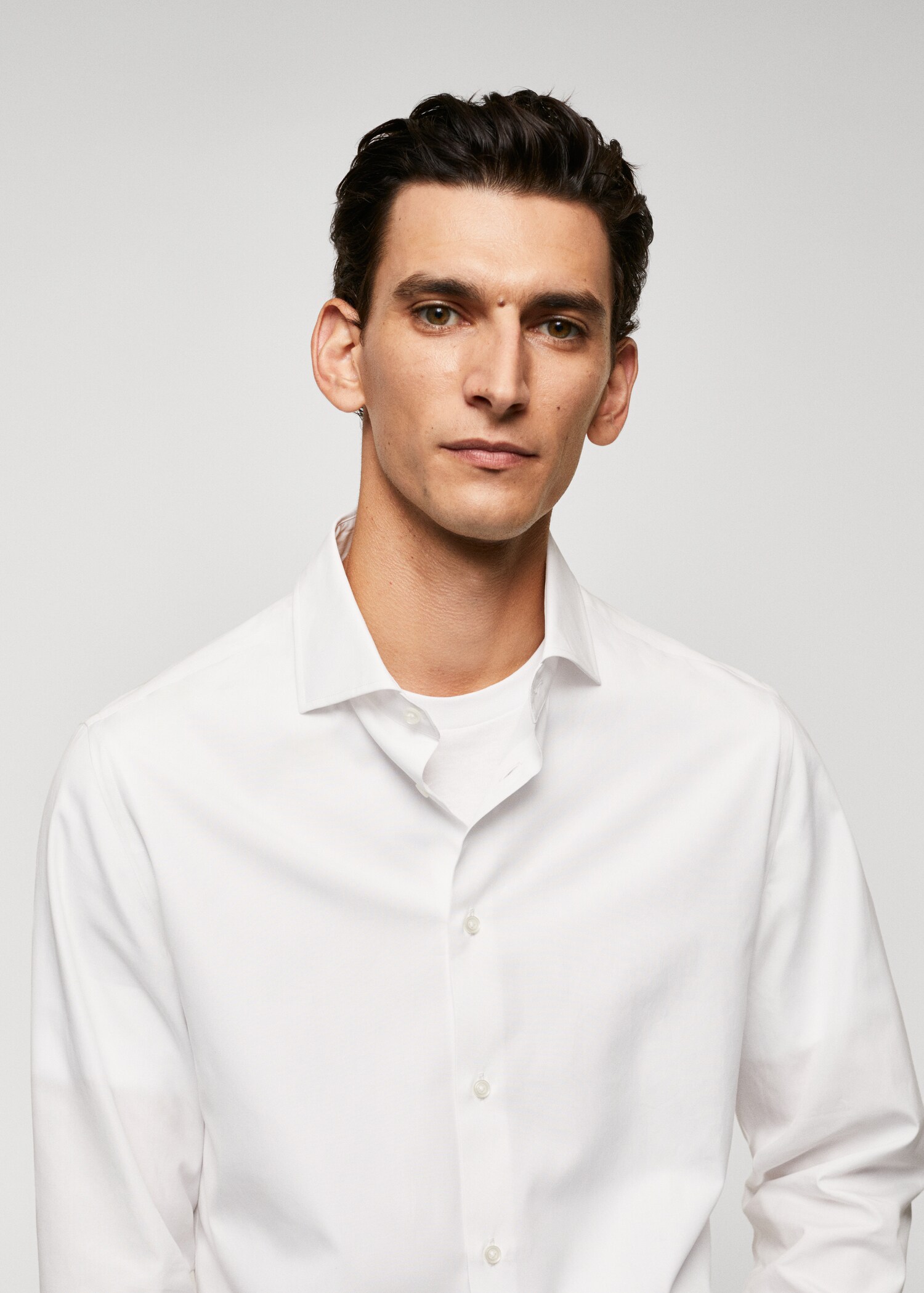 100% cotton slim fit shirt - Details of the article 1