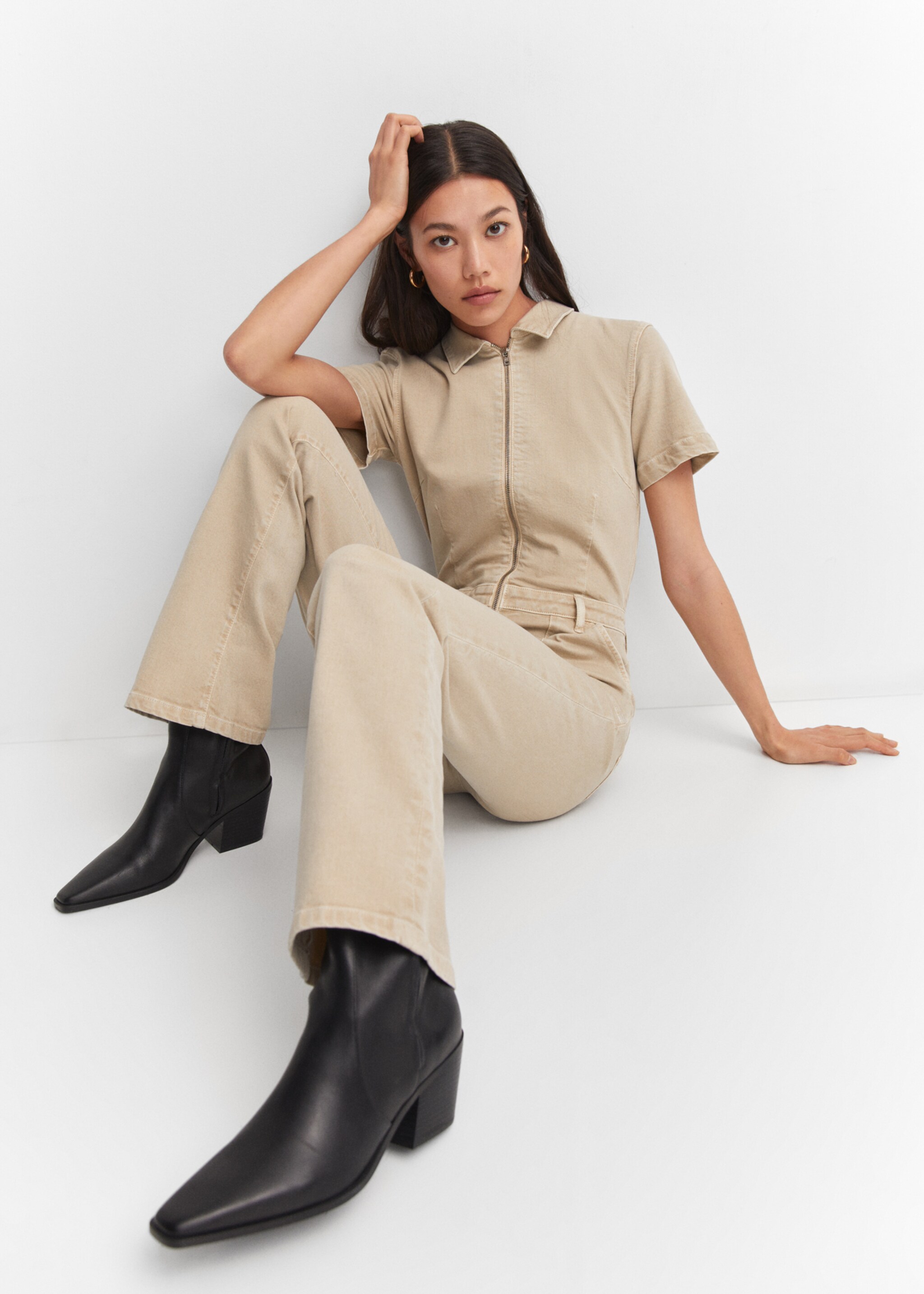 Denim zipper jumpsuit - Details of the article 2, Sand. Ref: 57065965-00.