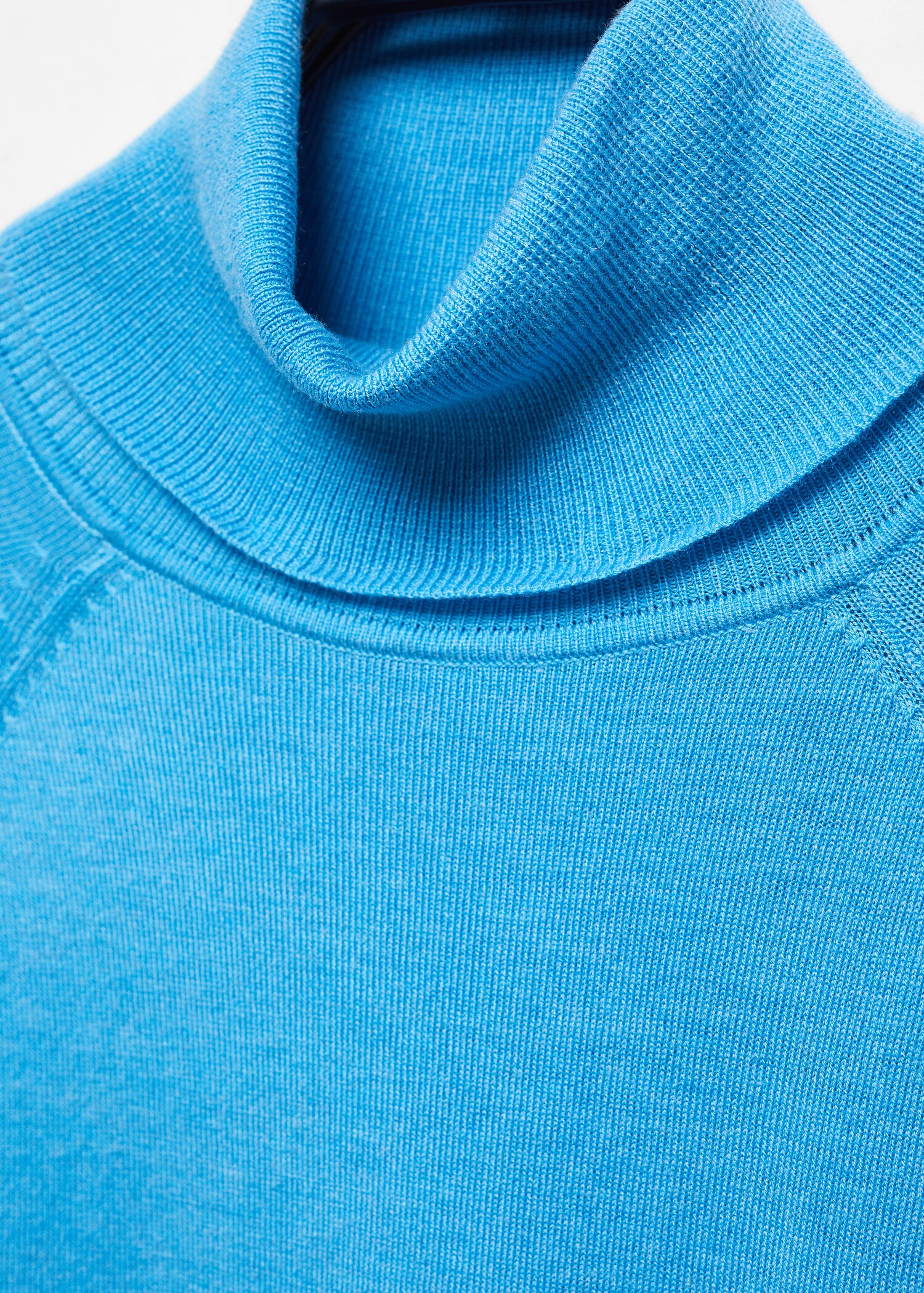 Pull-over maille fine col roulé - Détail de l'article 8