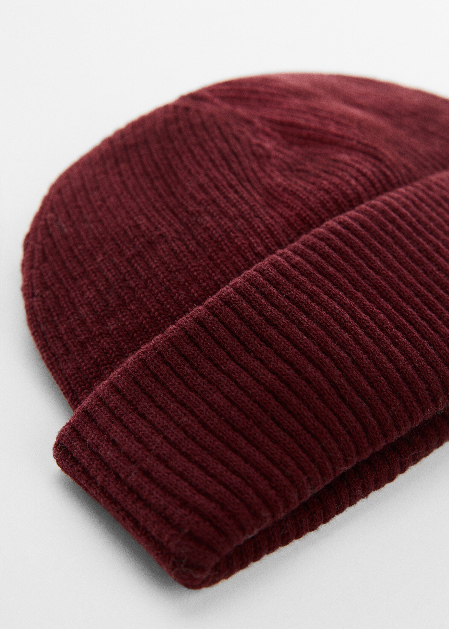 Short knitted hat - Medium plane