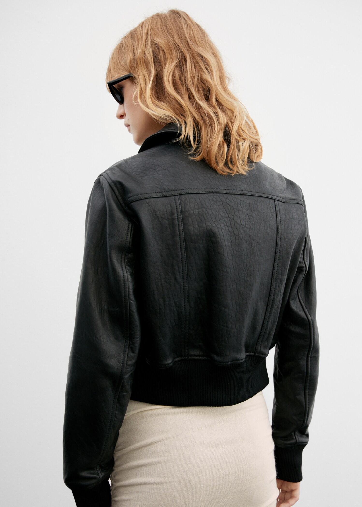 Blouson cuir bas élastiqué - Verso de l’article
