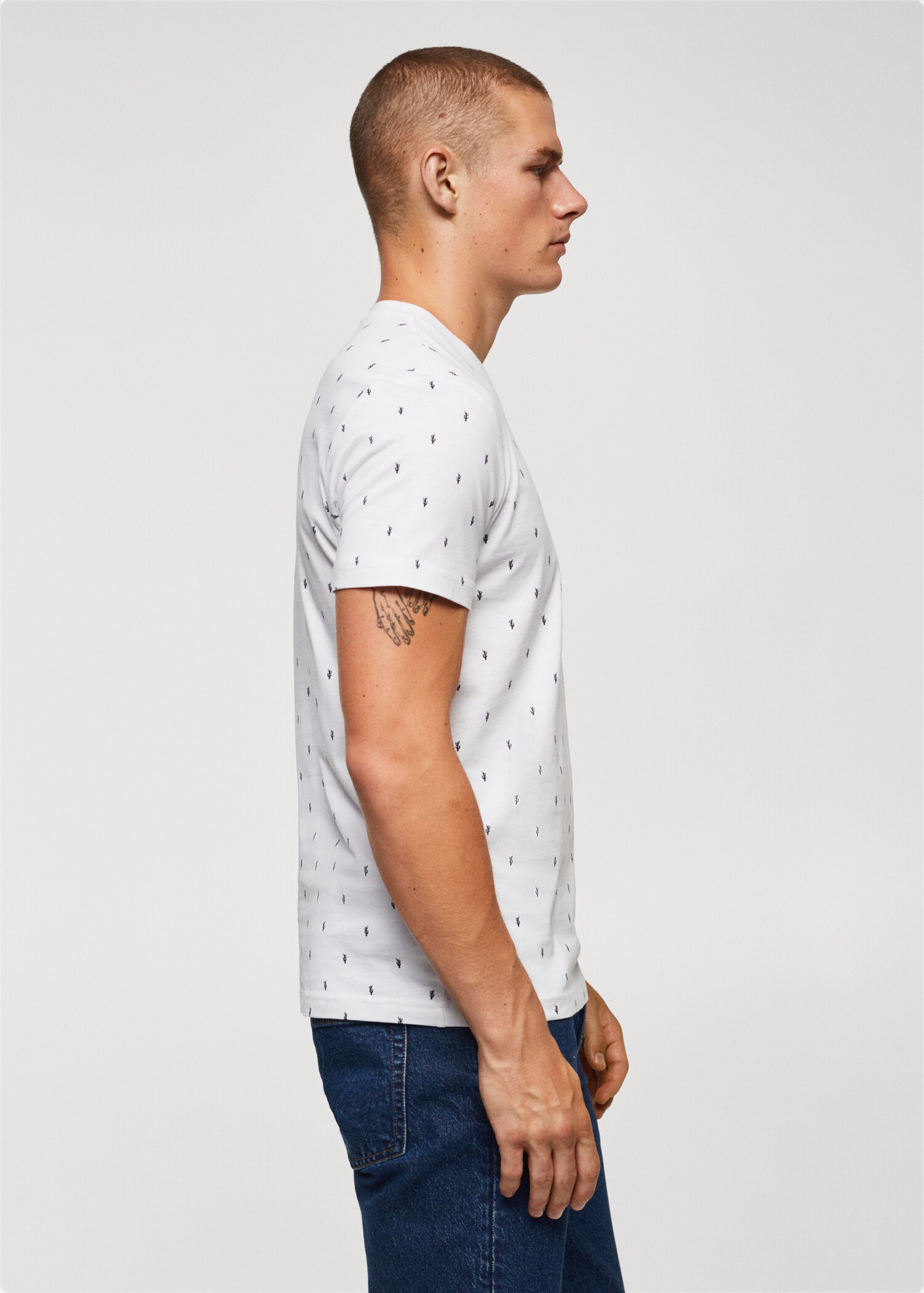 100% cotton printed t-shirt - Details of the article 1