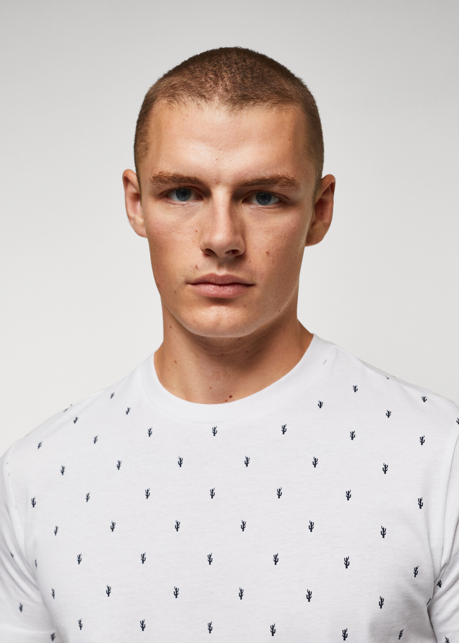 100% cotton printed t-shirt - Details of the article 2