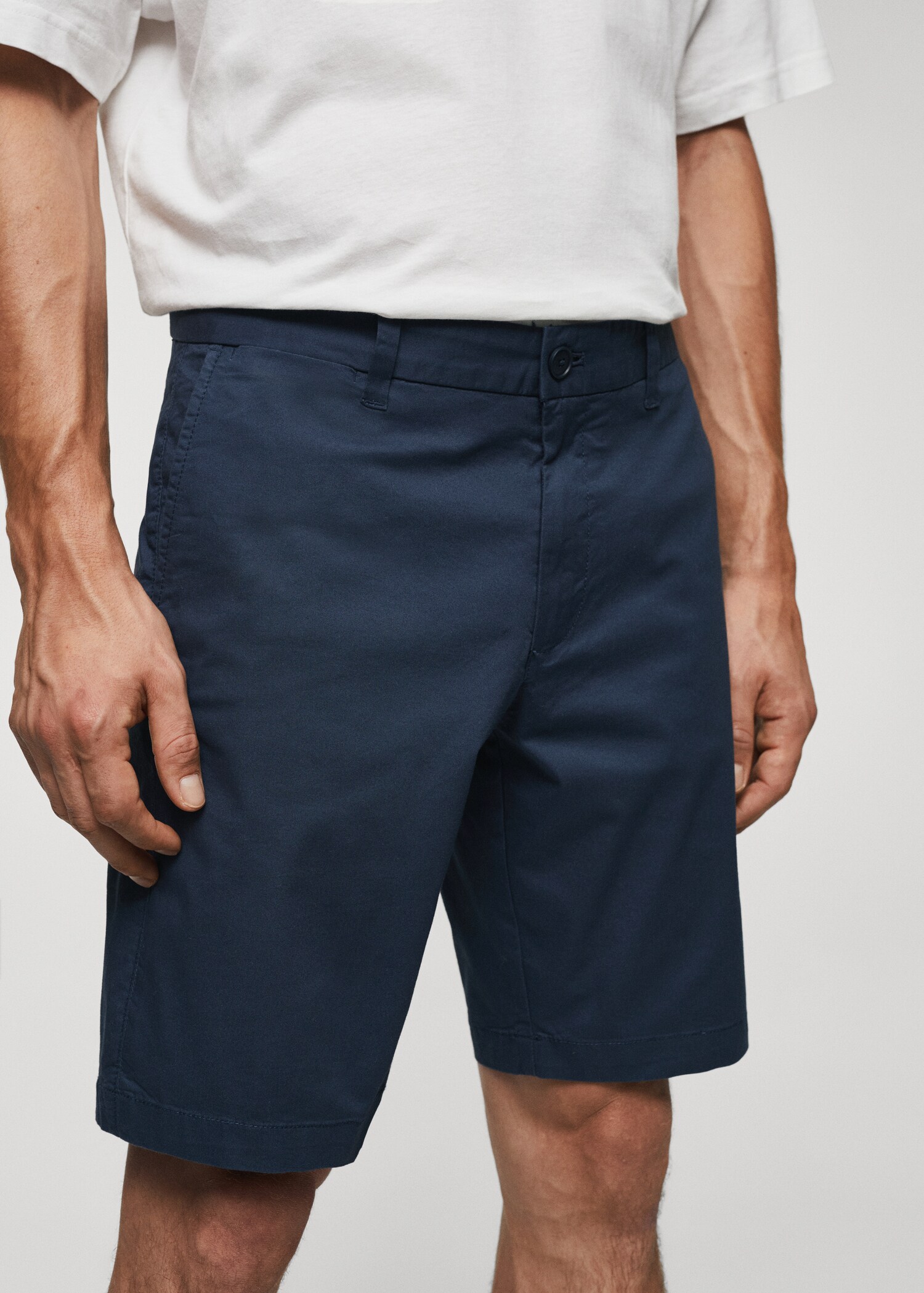 Bermuda slim-fit chino coton - Détail de l'article 1