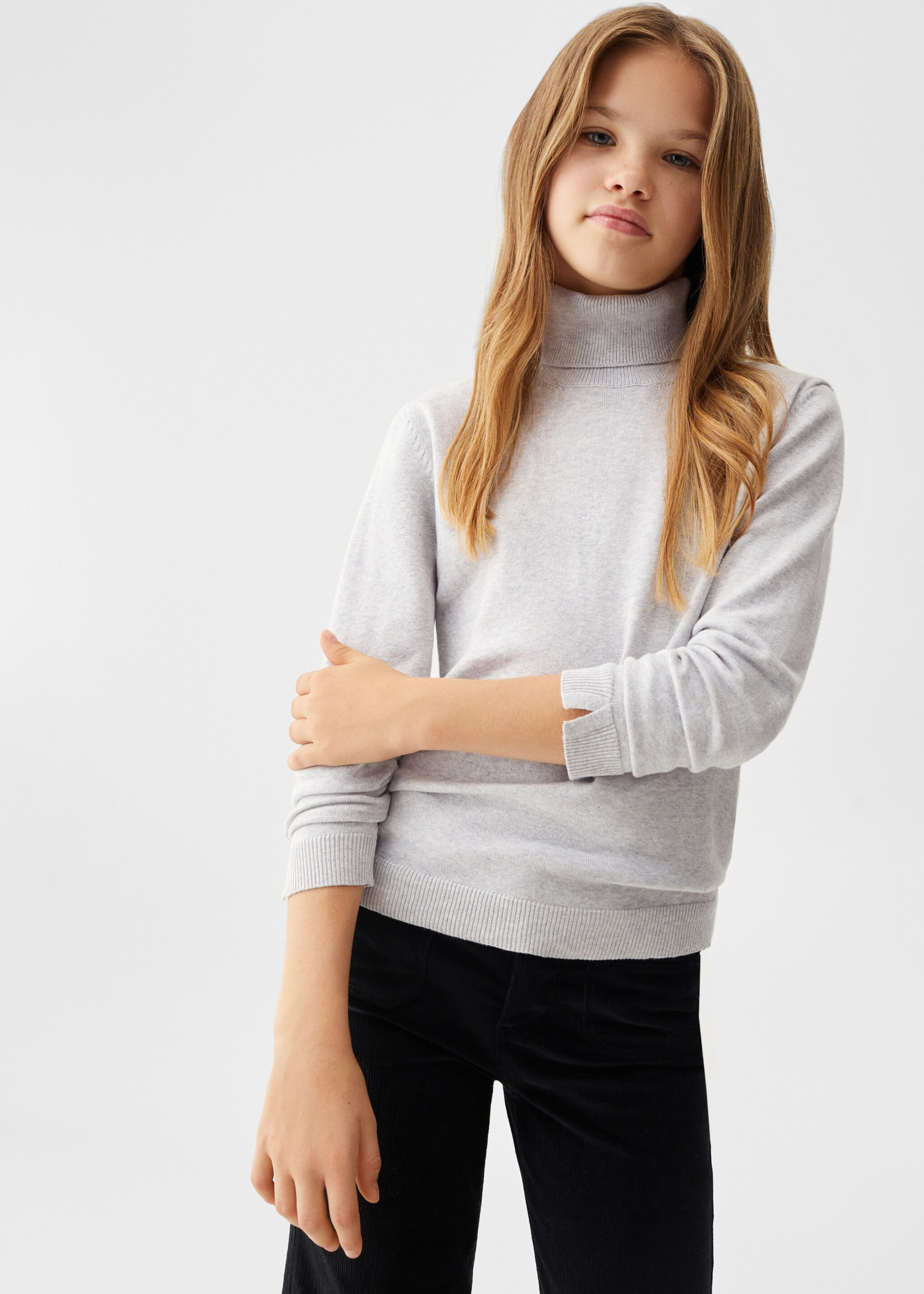 Jersey cuello alto - Plano medio