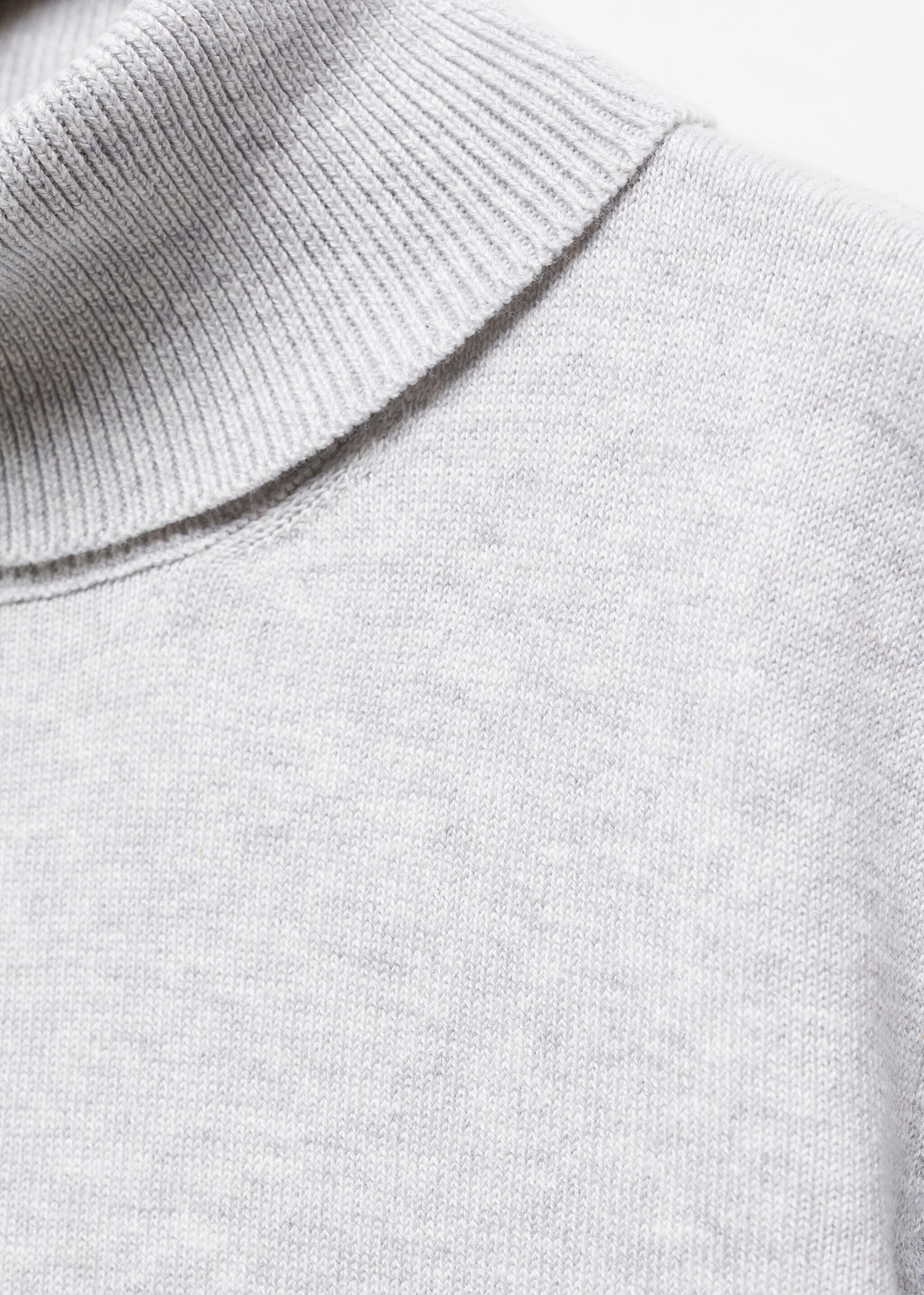 Jersey cuello alto - Detalle del artículo 8