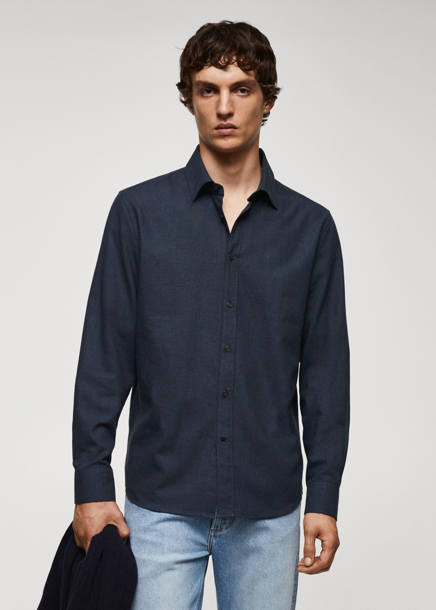 100% cotton fil-a-fil shirt - Medium plane