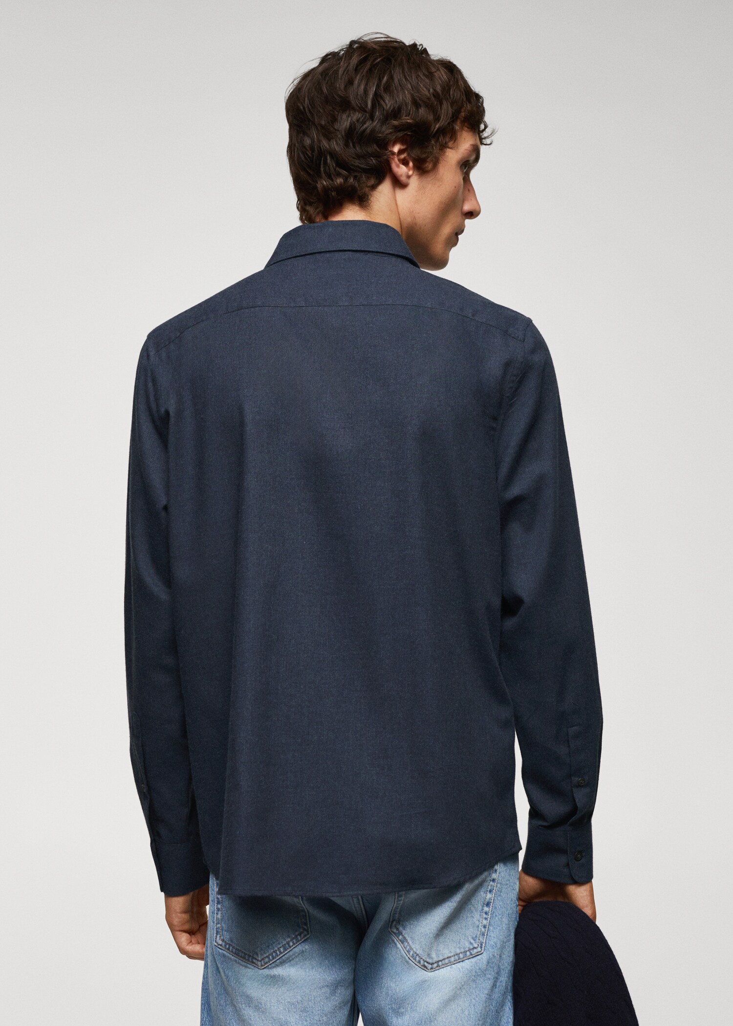 100% cotton fil-a-fil shirt - Reverse of the article