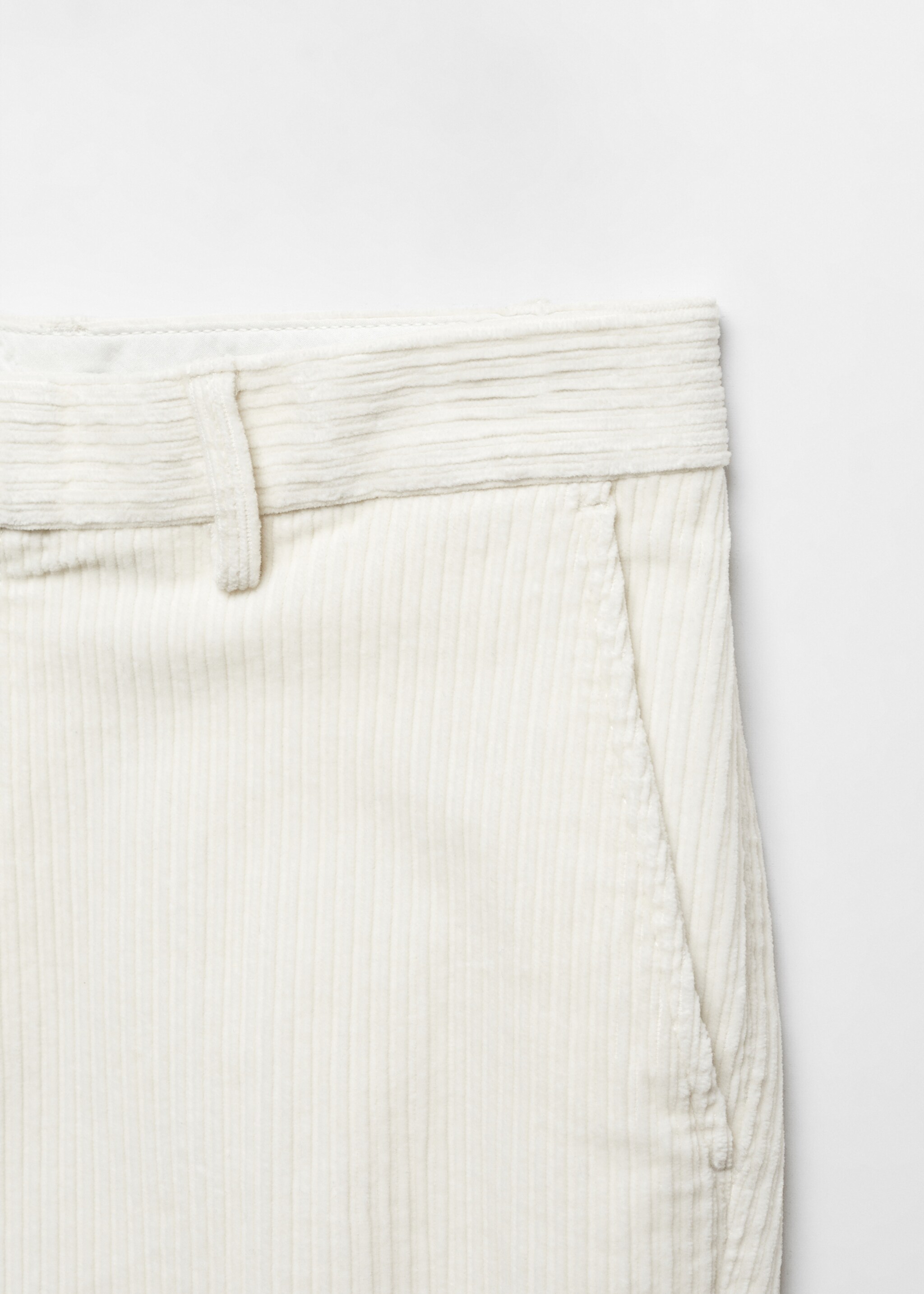 Pantalon slim fit en velours côtelé - Détail de l'article 8