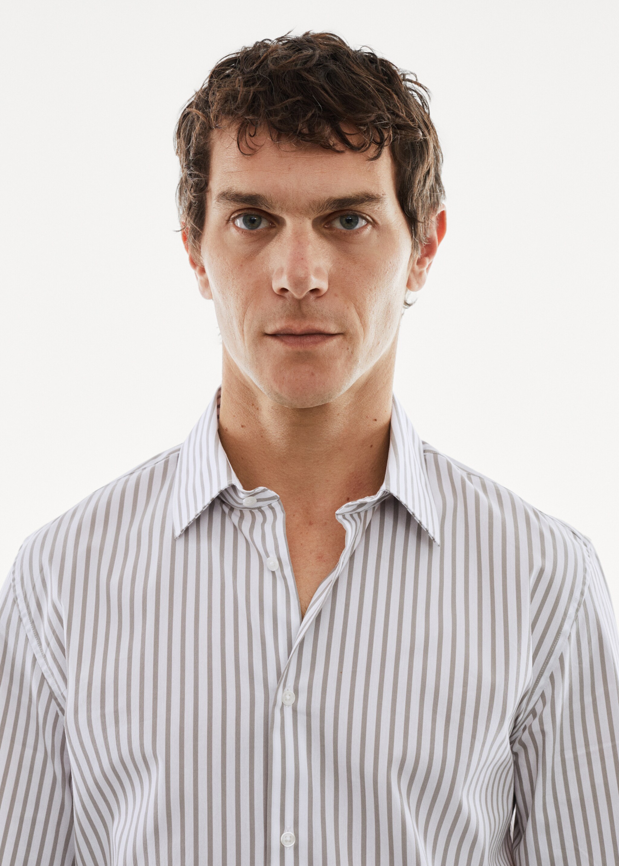 Stretch-fabric slim-fit striped shirt - Details of the article 1