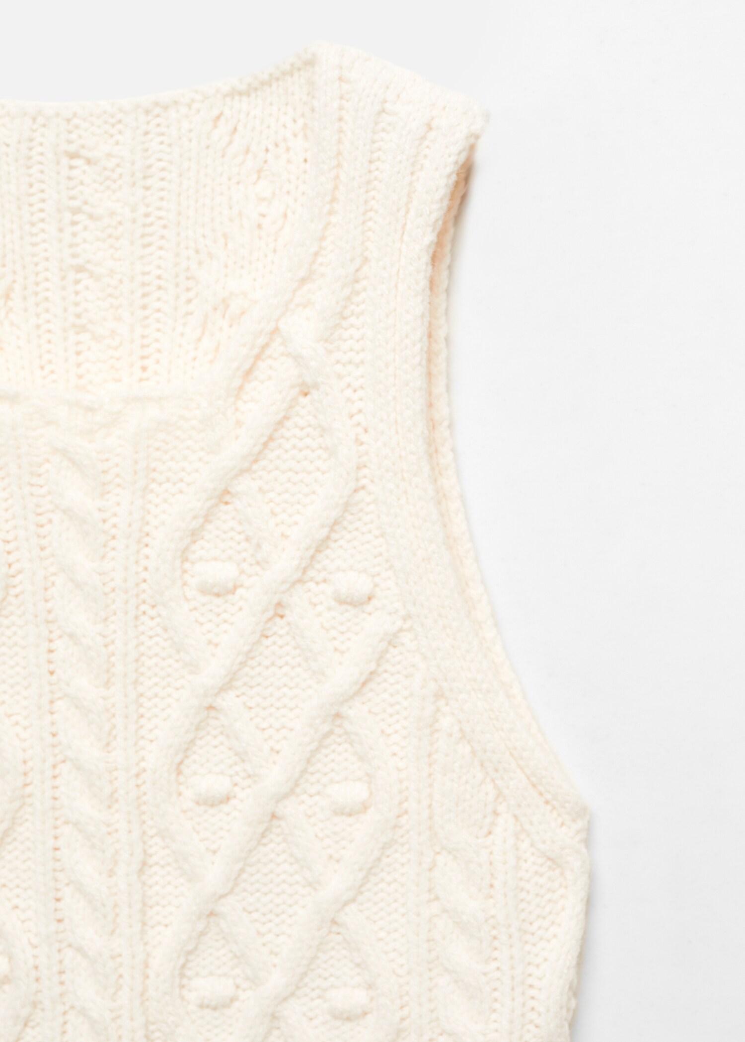 Braided-knit gilet - Details of the article 8