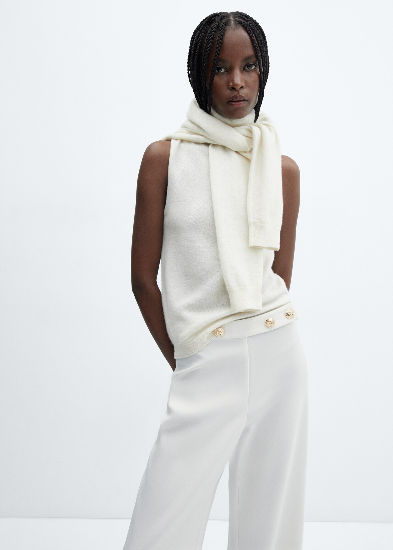 pants with waist button - Details of the article 1