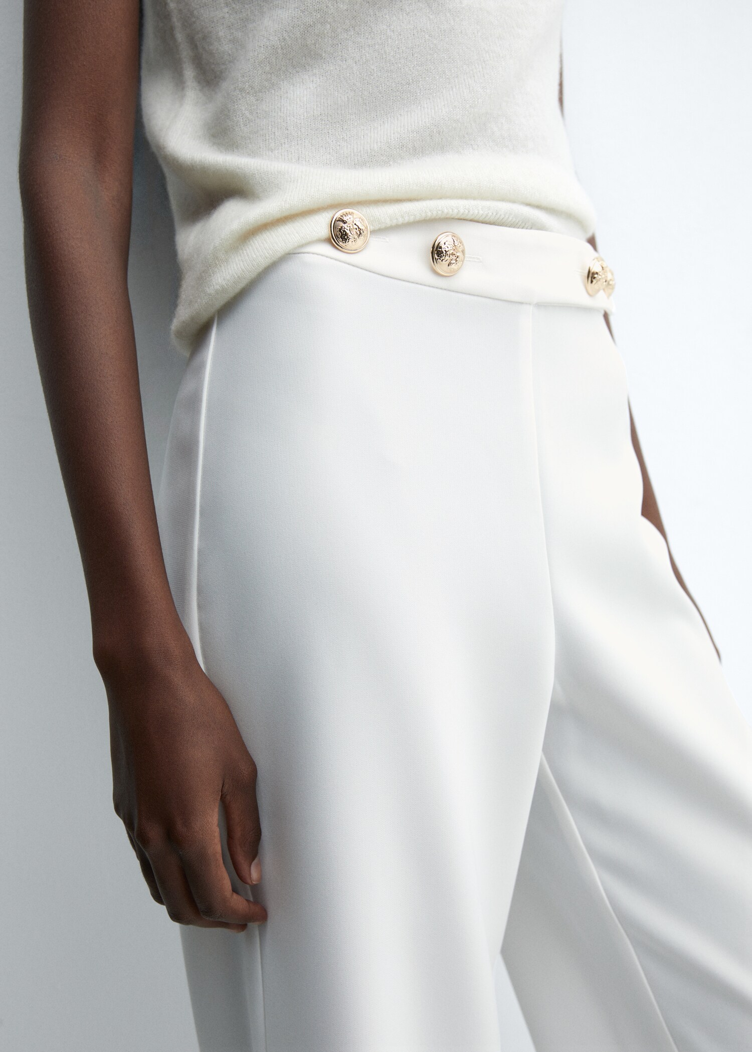 pants with waist button - Details of the article 6