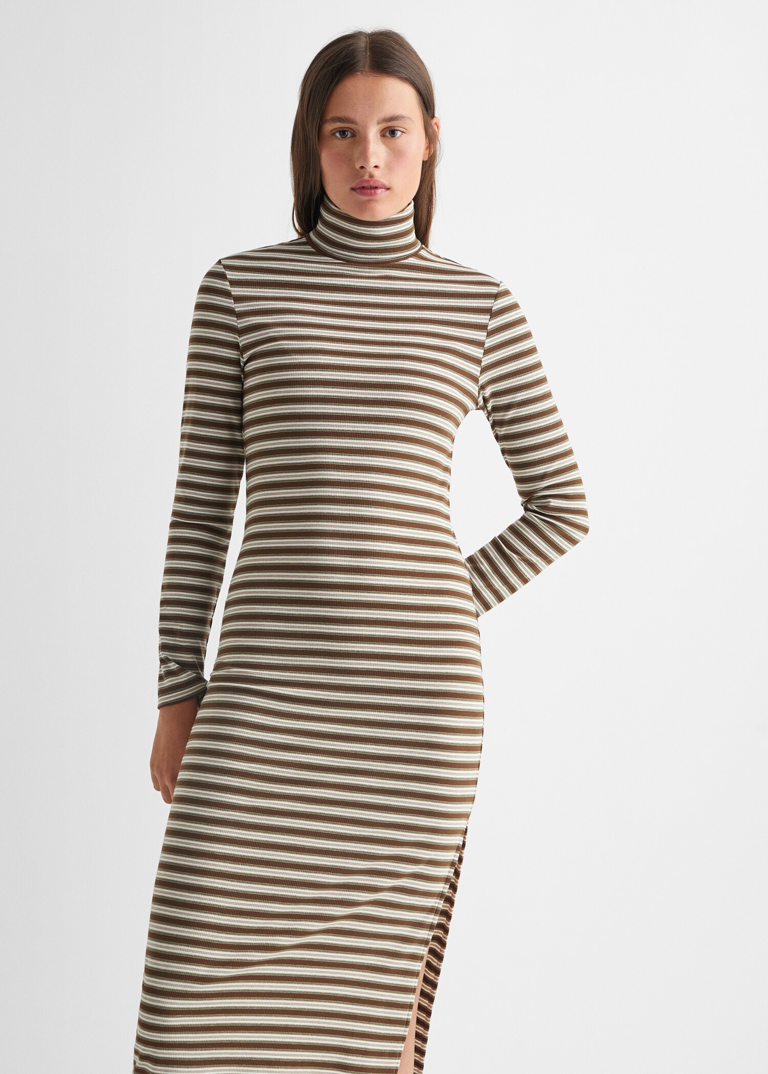 Vestido largo rayas - Plano medio