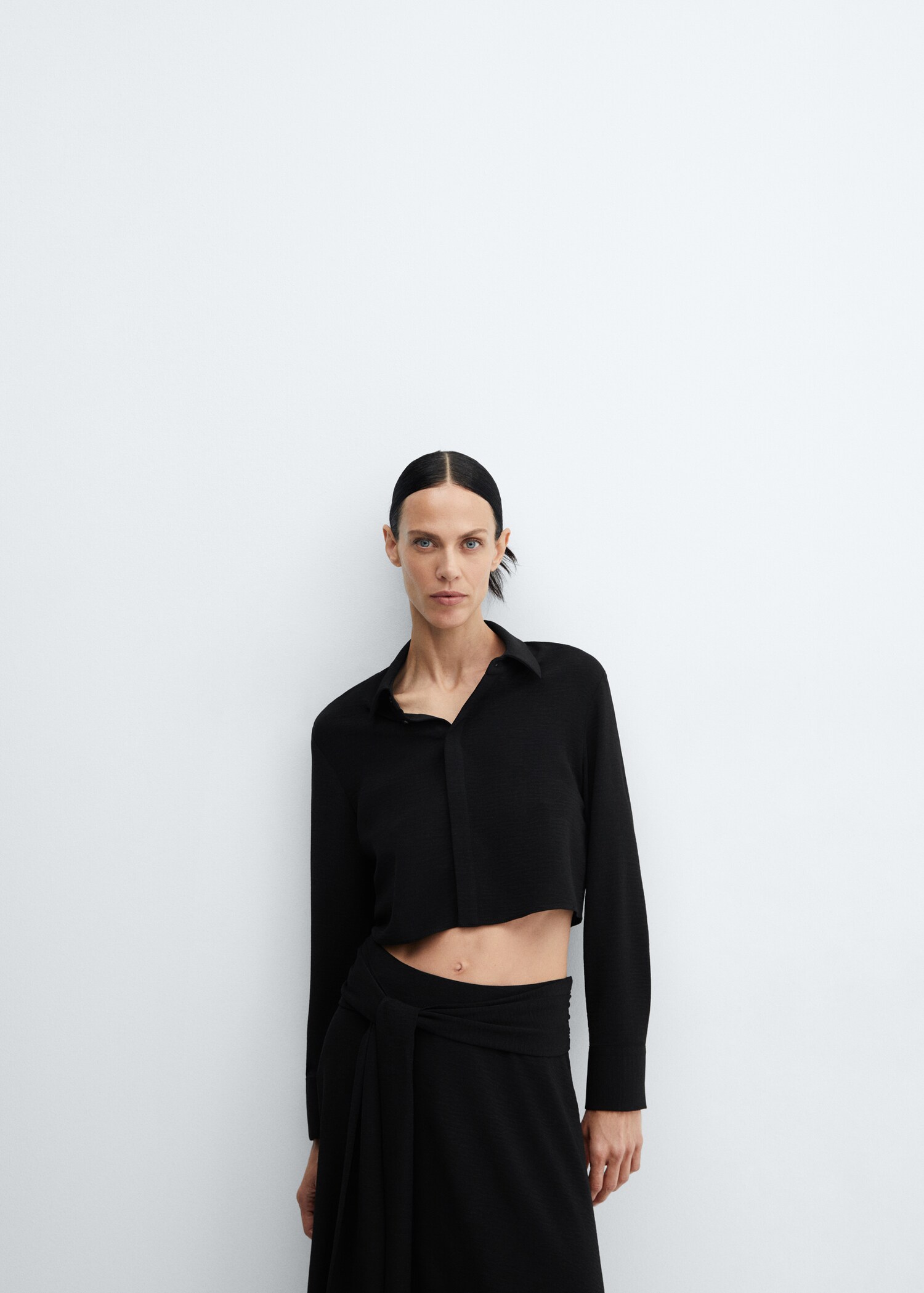 Flowy crop shirt - Details of the article 2