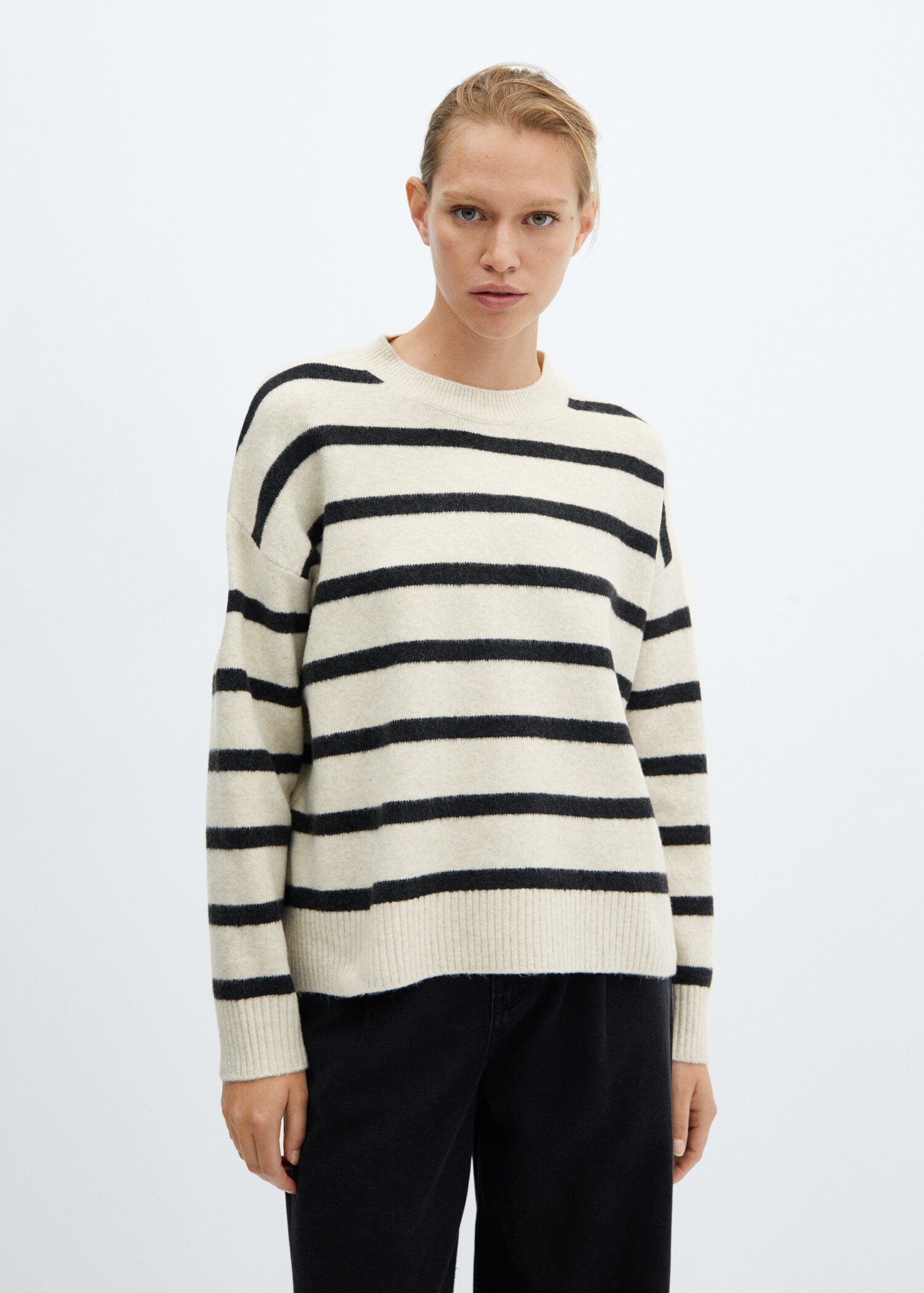 Pull-over rayé col rond - Plan moyen