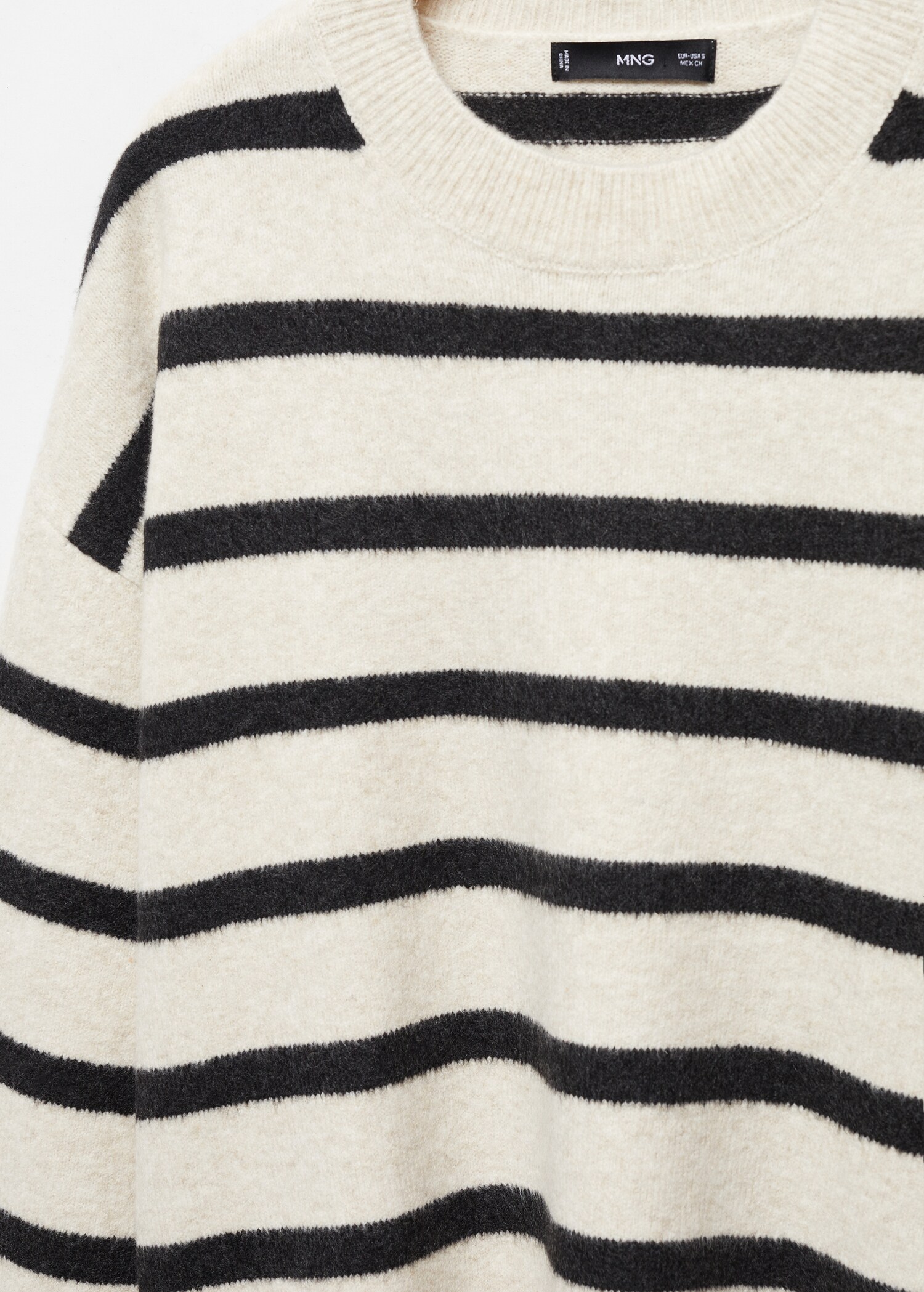 Pull-over rayé col rond - Détail de l'article 8