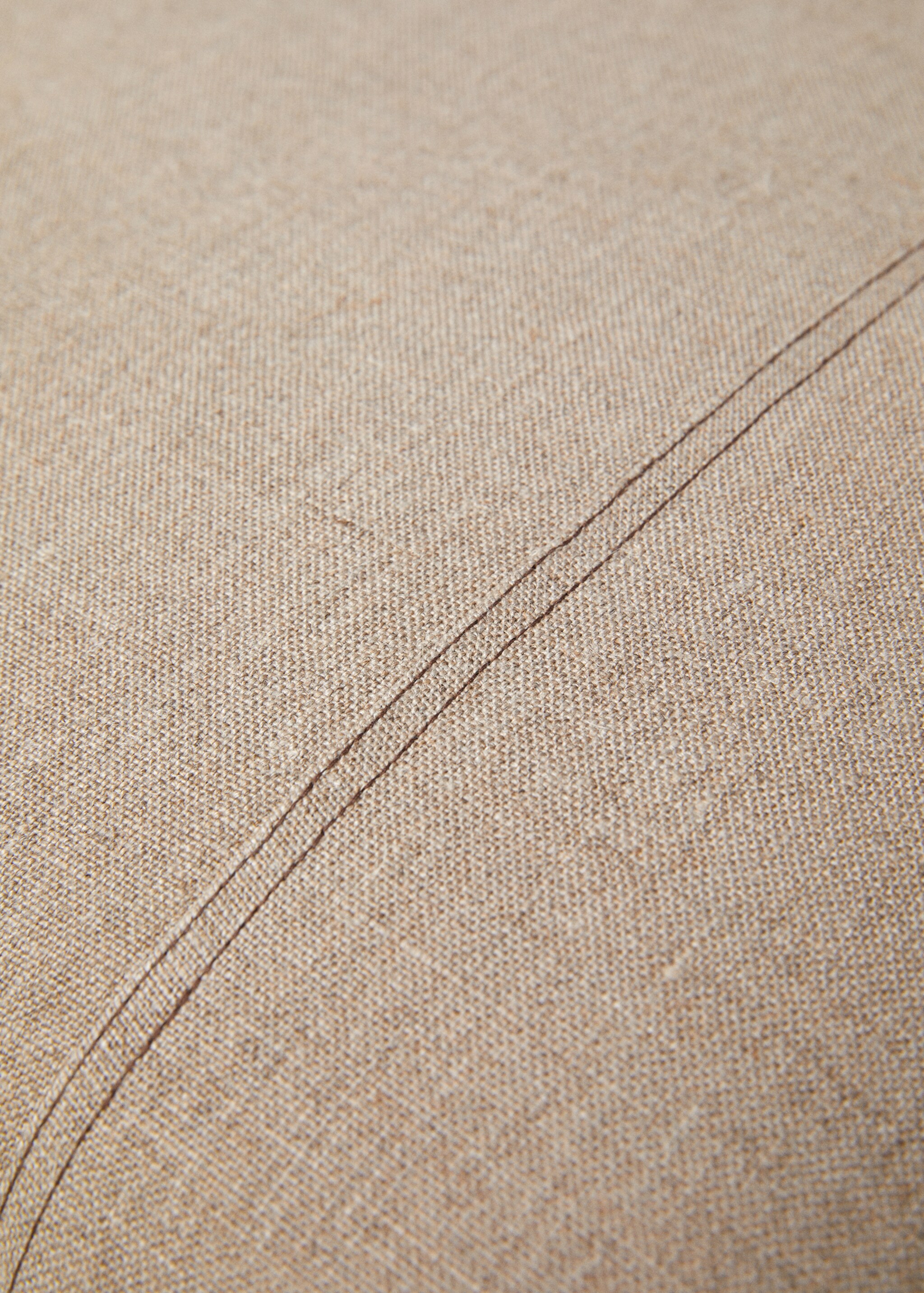 100% linen stitched cushion cover 60x60cm - Details of the article 4