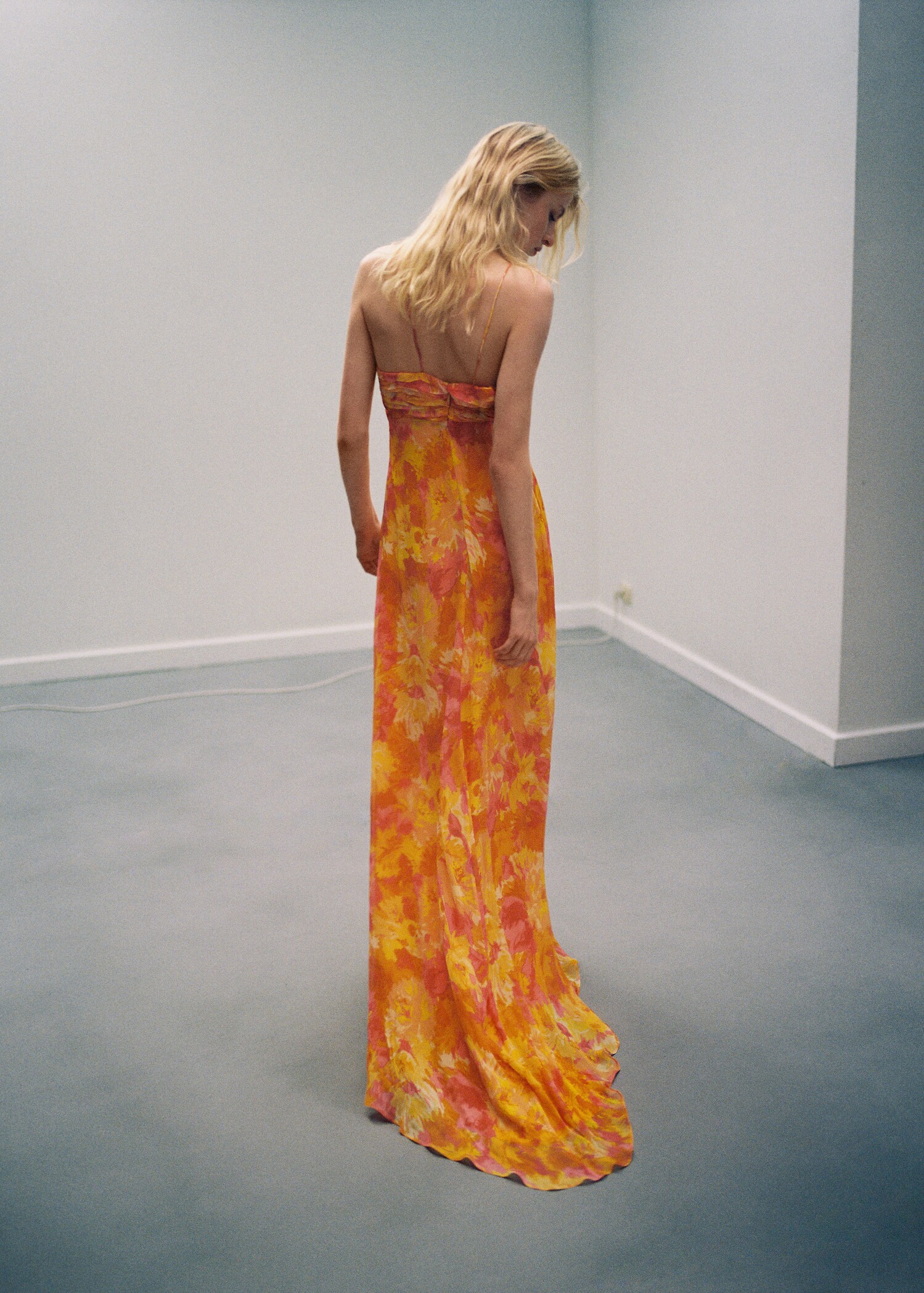 Vestido plisado escote lazo - Detalle del artículo 6