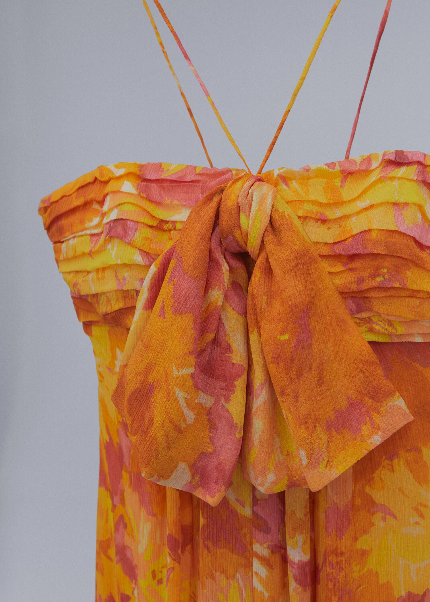 Vestido plisado escote lazo - Detalle del artículo 8