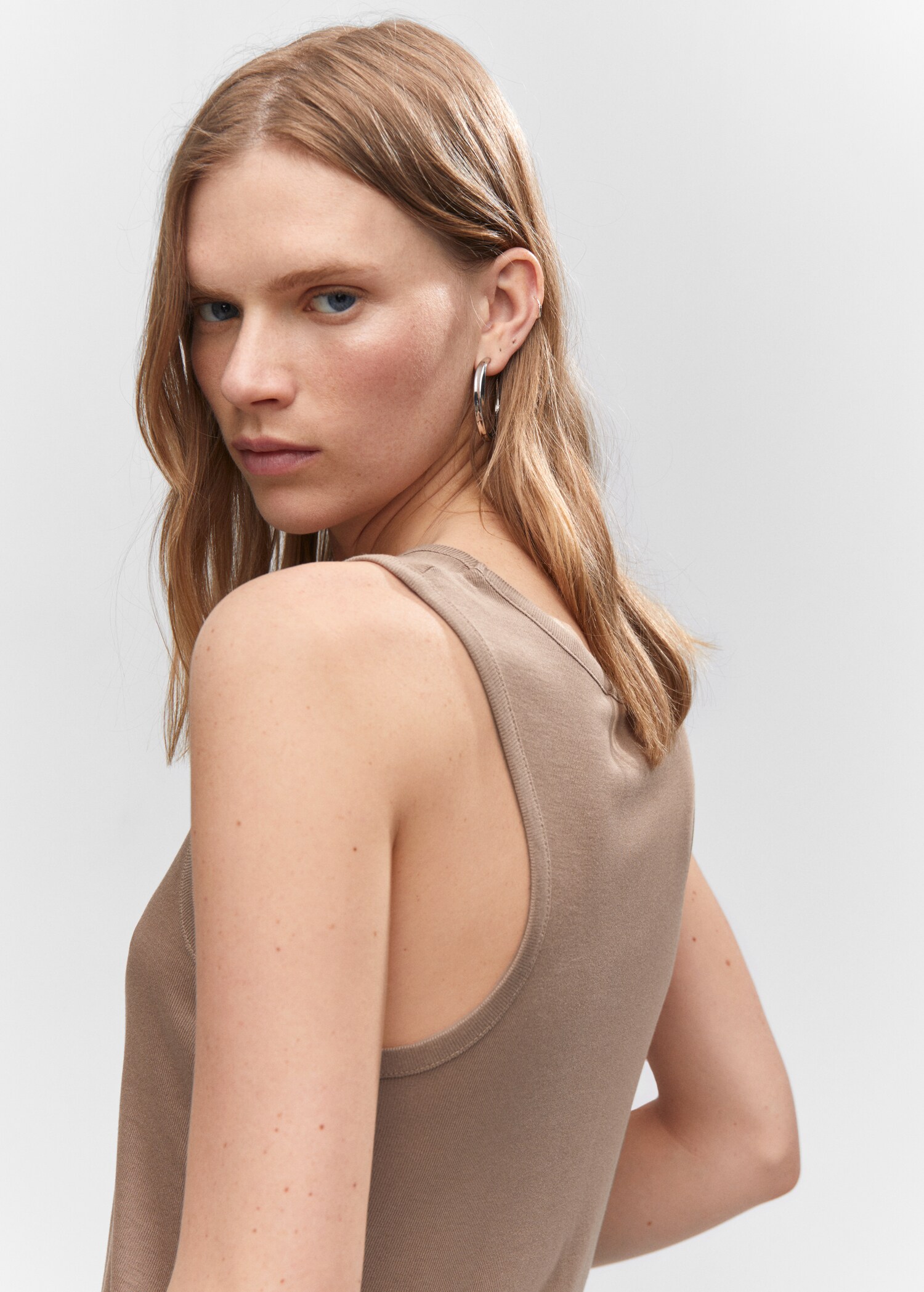 Fluid strapless top - Details of the article 1