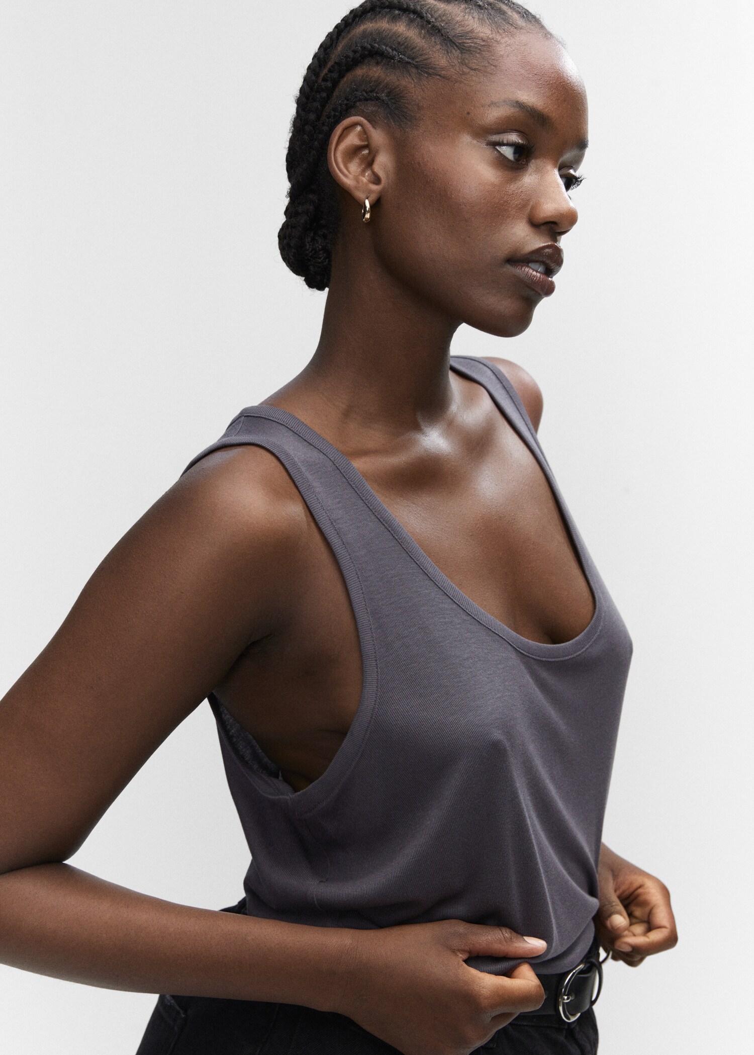 Fluid strapless top - Details of the article 4