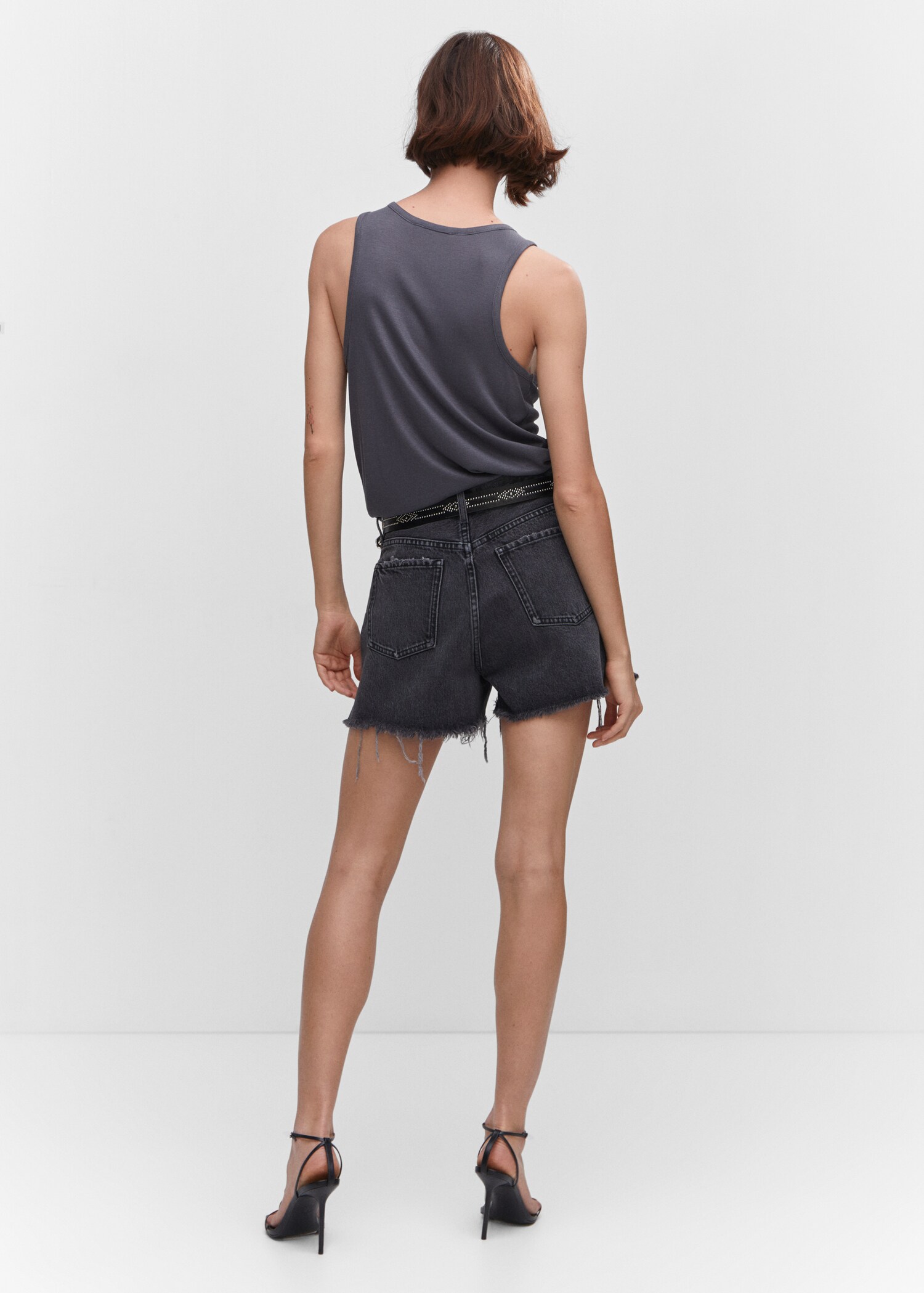 Fluid strapless top - Reverse of the article