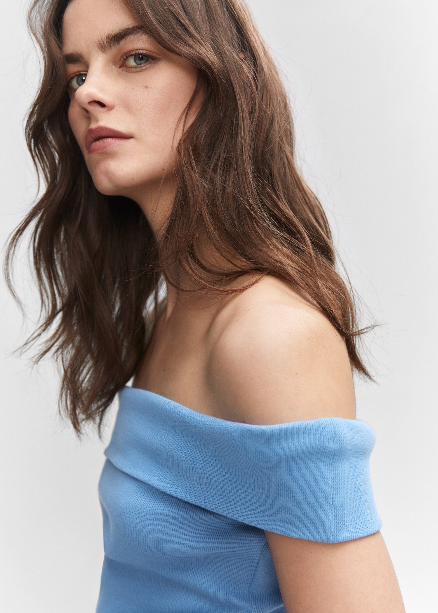 Off-shoulder top - Details of the article 1