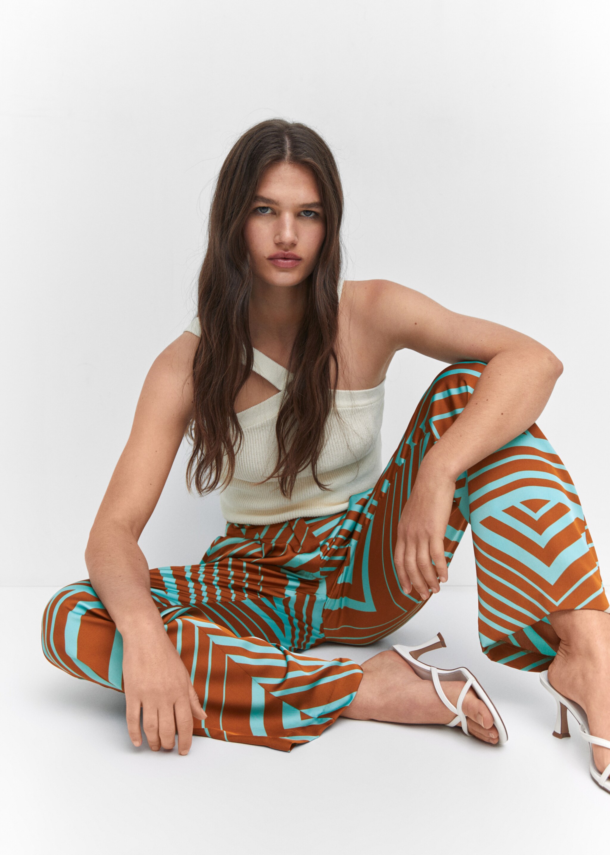 Satin printed trousers - Details of the article 2, Turquoise. Ref: 57072886-00.