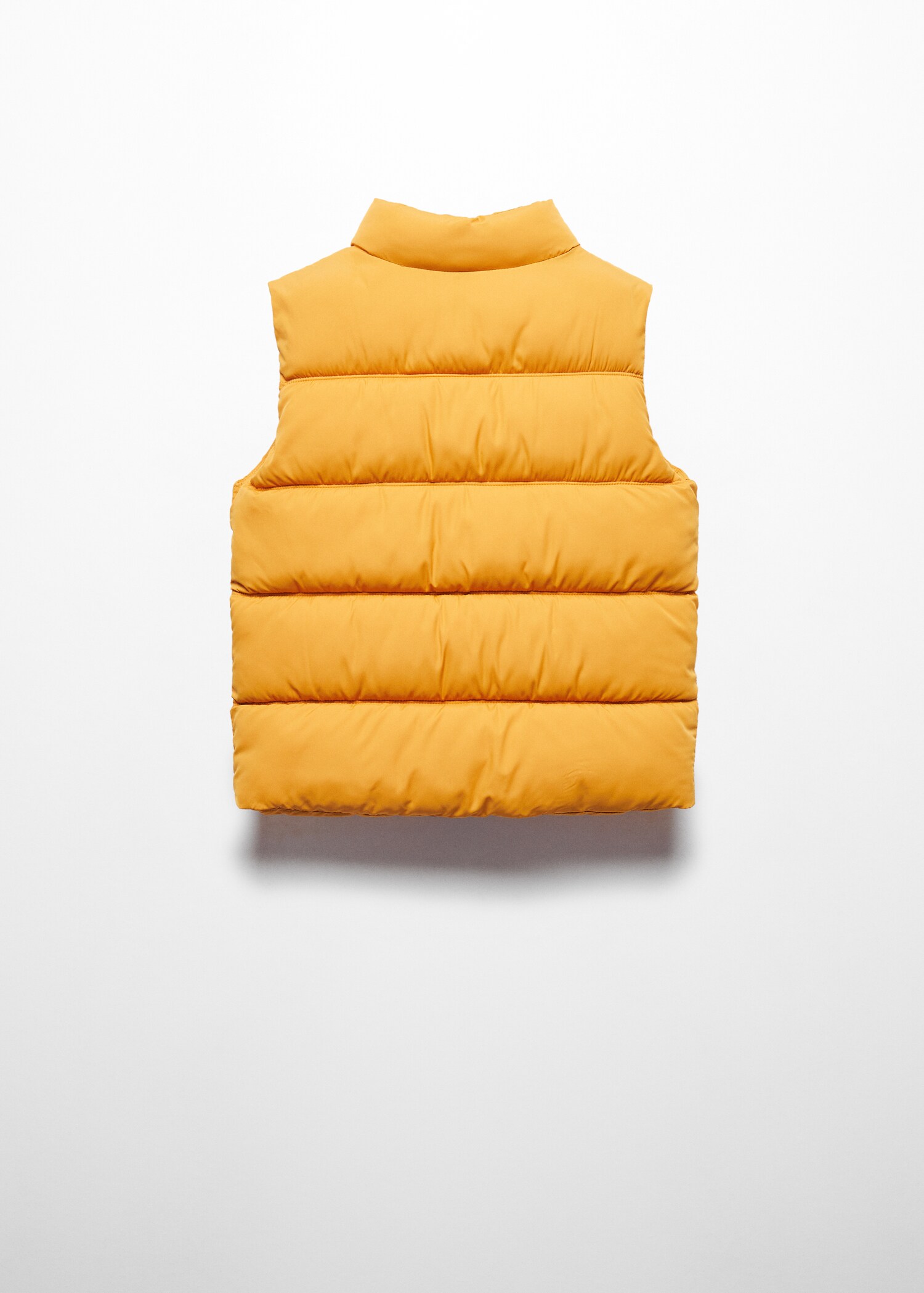 Quilted gilet - Reverse of the article