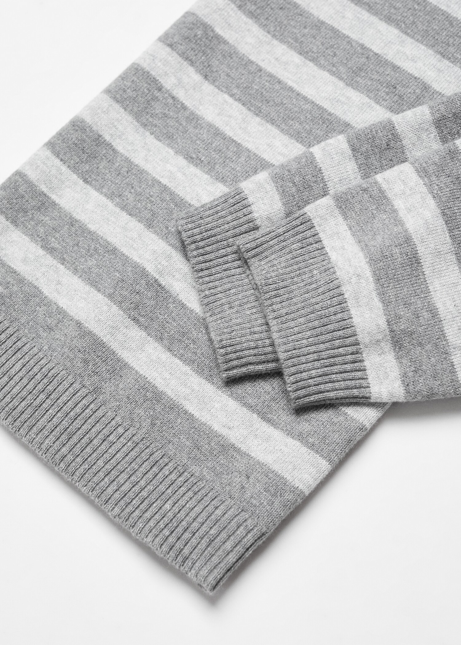 Knit striped sweater - Details of the article 8