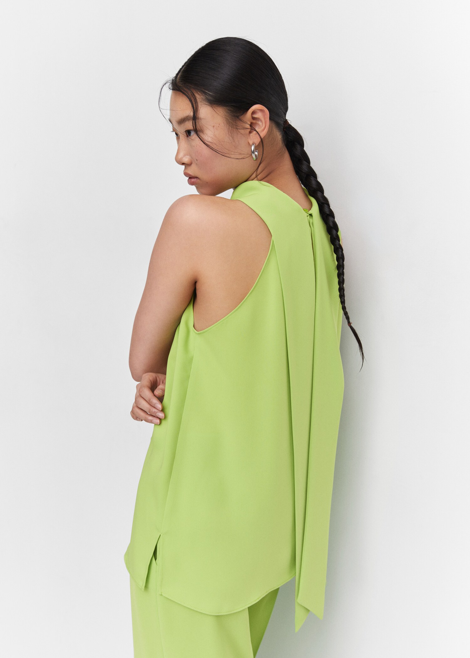Blusa halter dettaglio spacco - Dettaglio dell'articolo 2