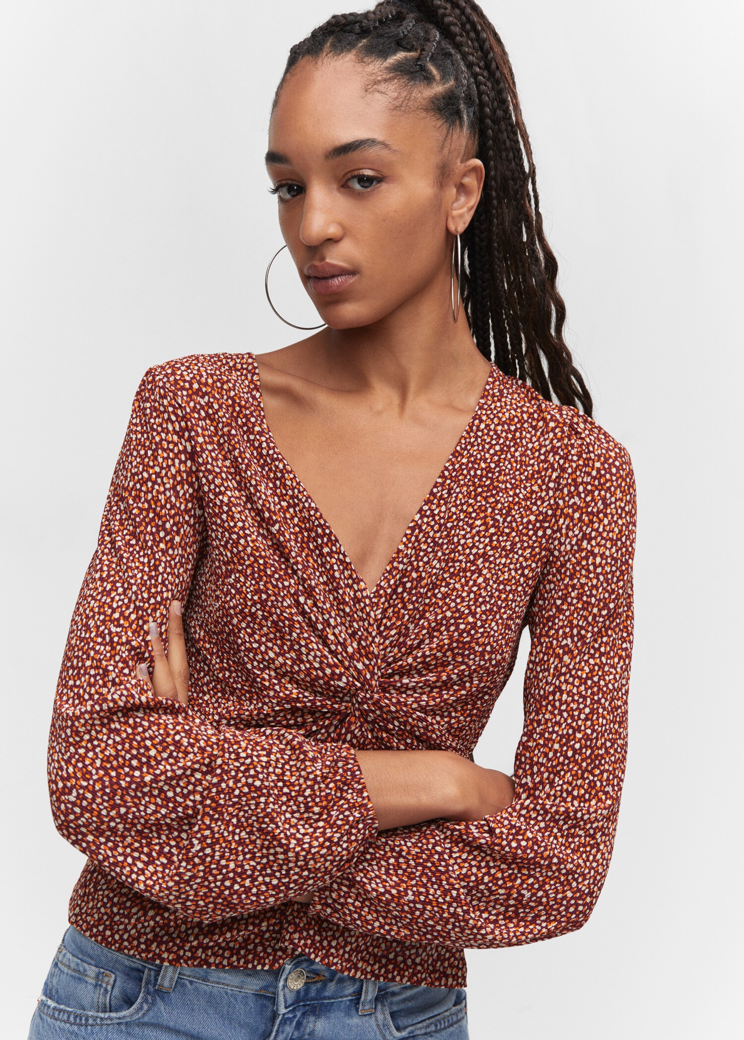 Gemusterte Bluse mit Knoten - Detail des Artikels 1