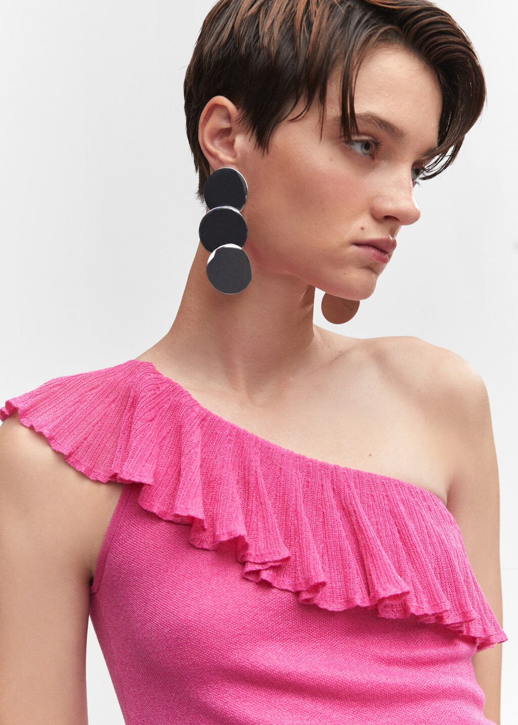 Asymmetrical ruffle top Women MANGO OUTLET Estonia