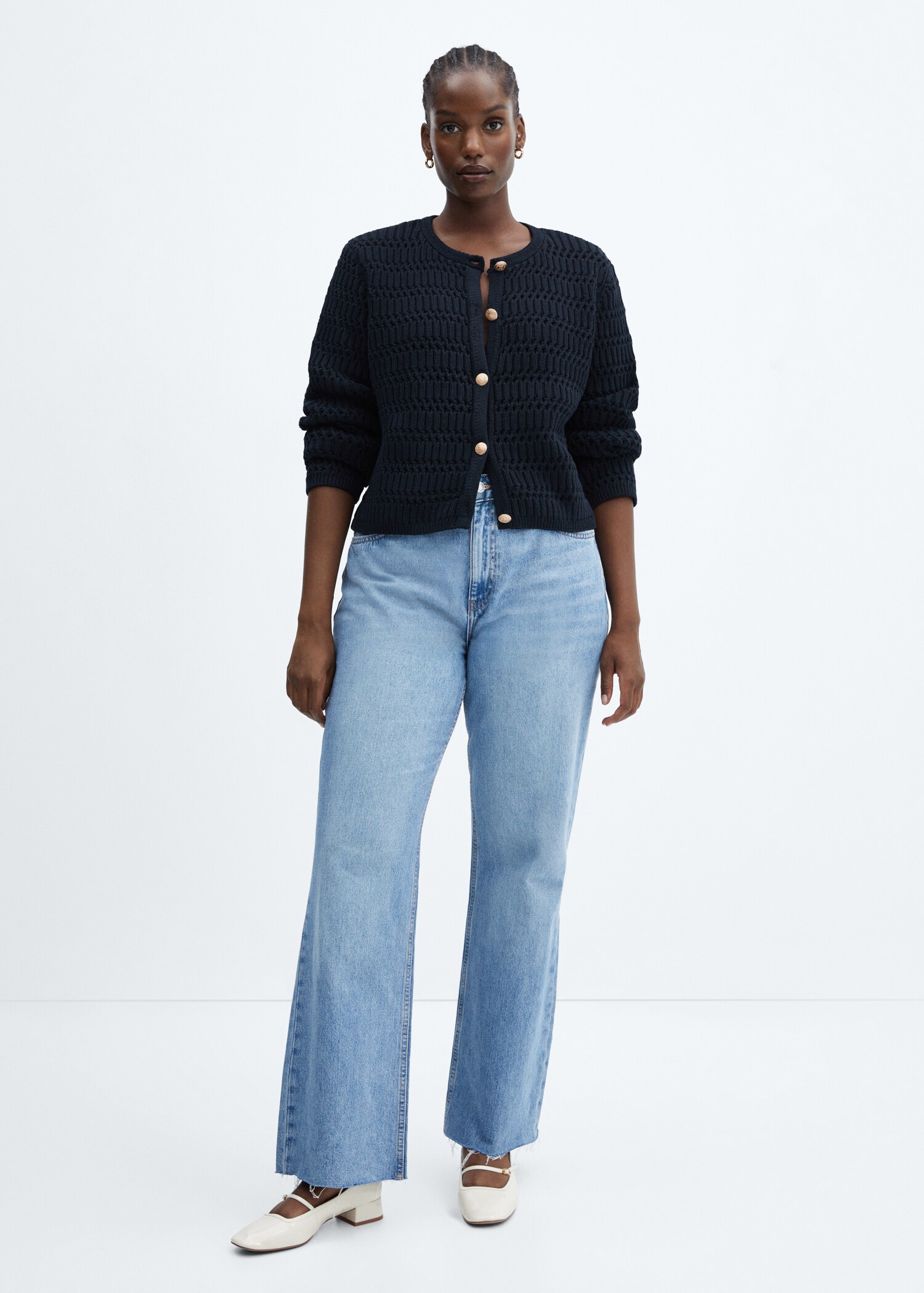Knitted cardigan with jewel button - Details of the article 3